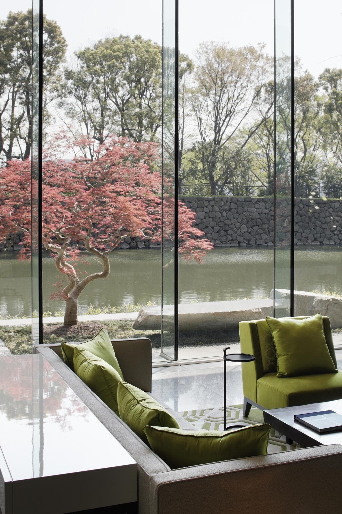 Palace Hotel Tokyo, Lobby