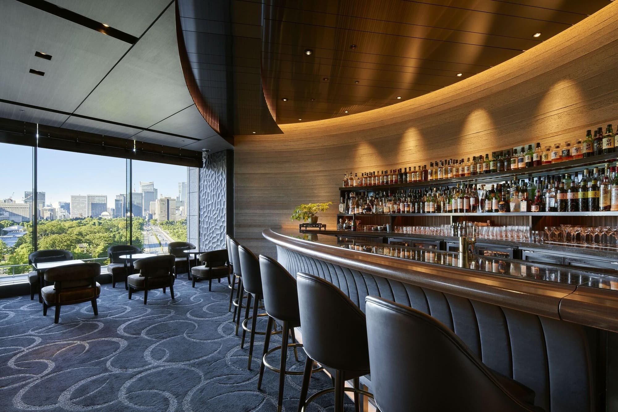 Palace Hotel Tokyo, Lobby