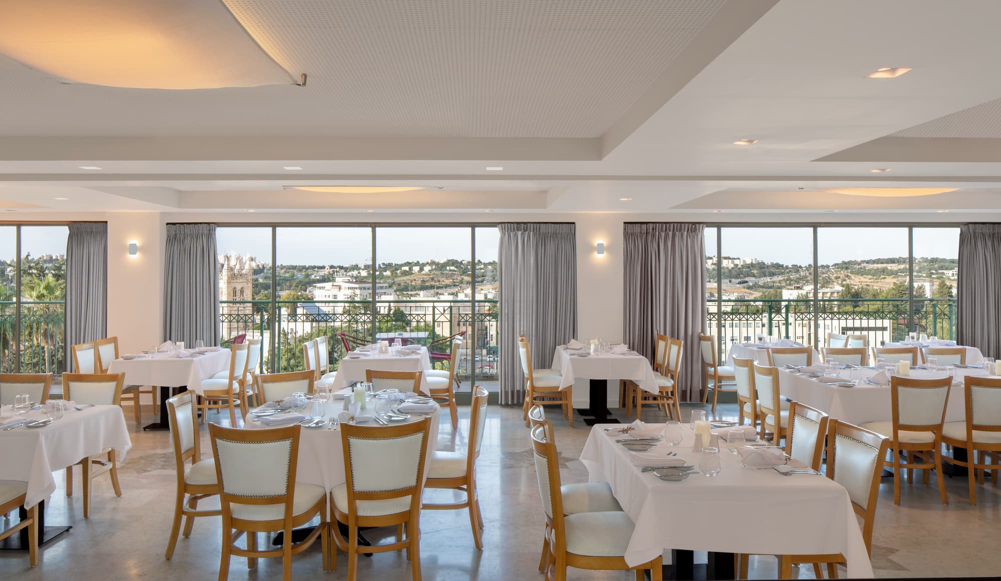 Legacy Hotel Jerusalem, Restaurant