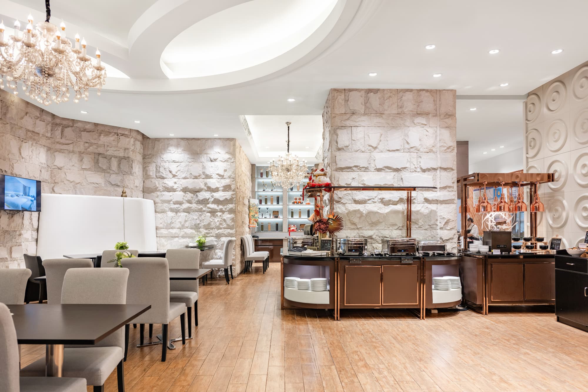 Tian Ping Hotel, Restaurant