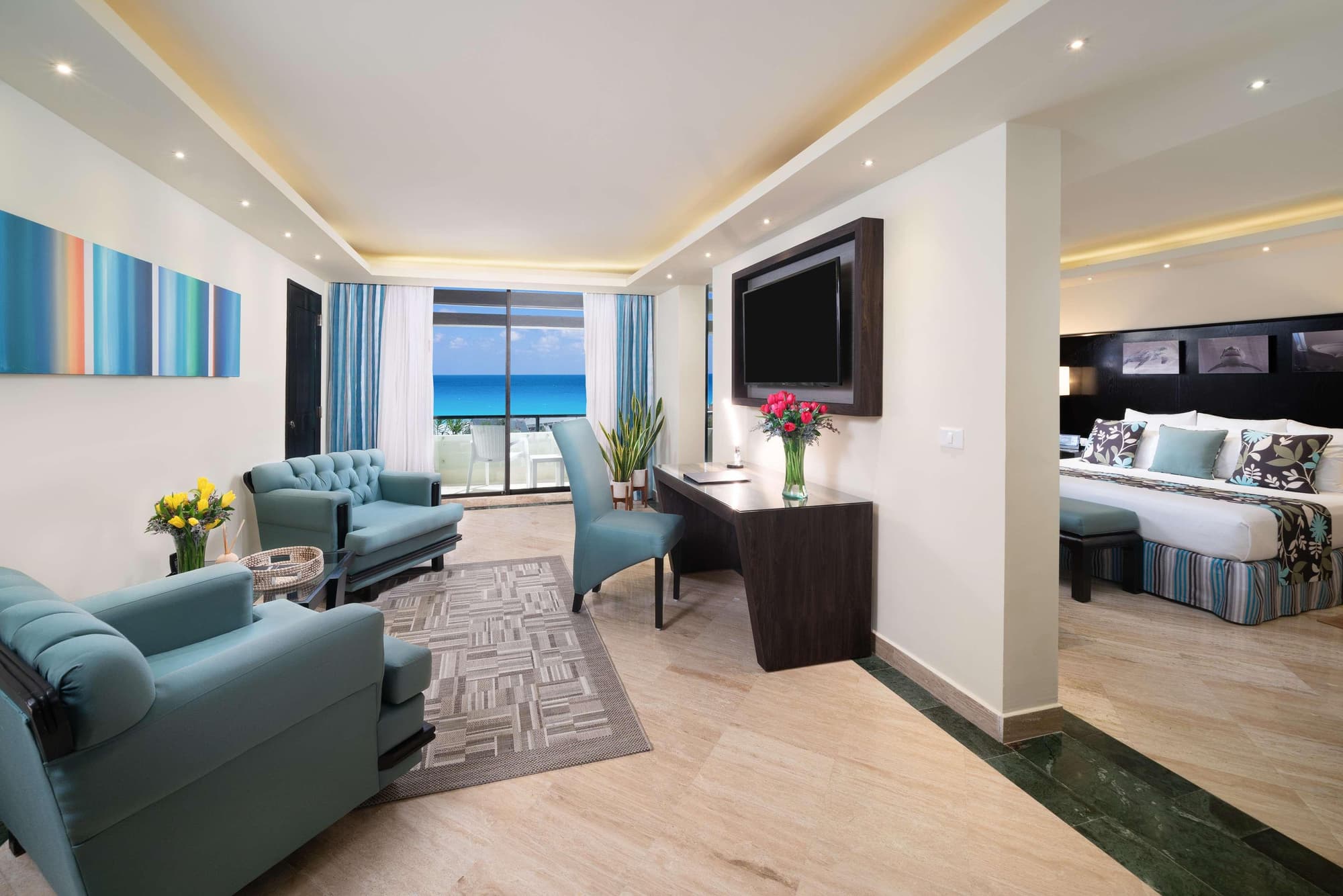 The Pyramid Cancun by Oasis, Room