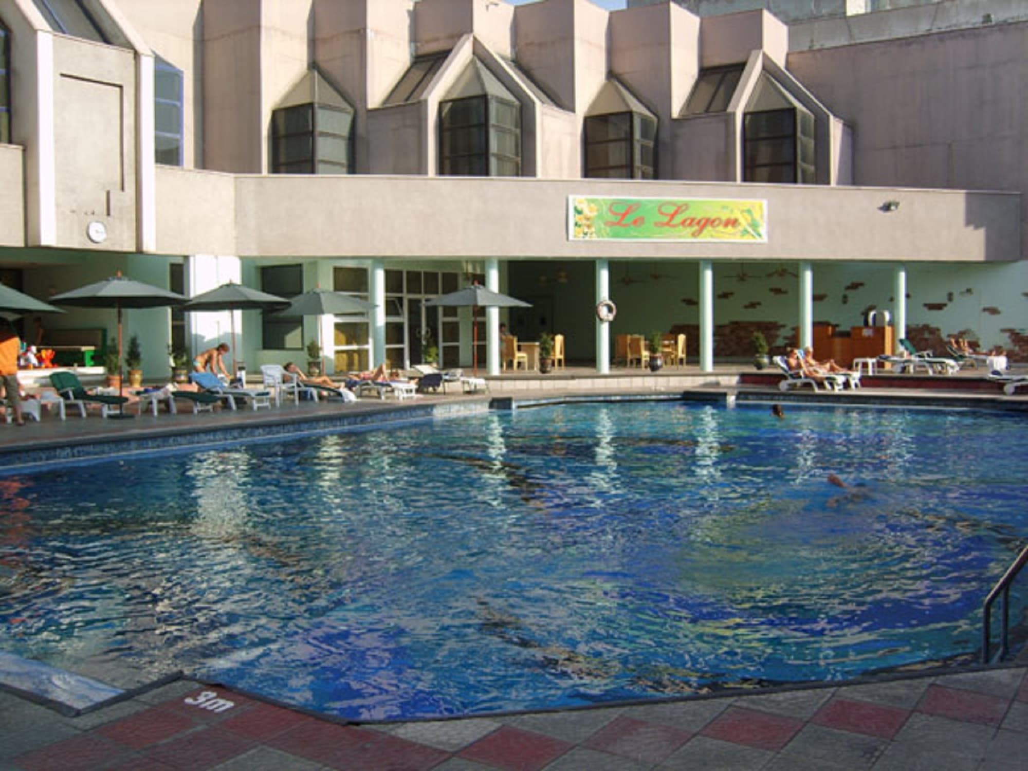 Le Grande Plaza Hotel, Pool