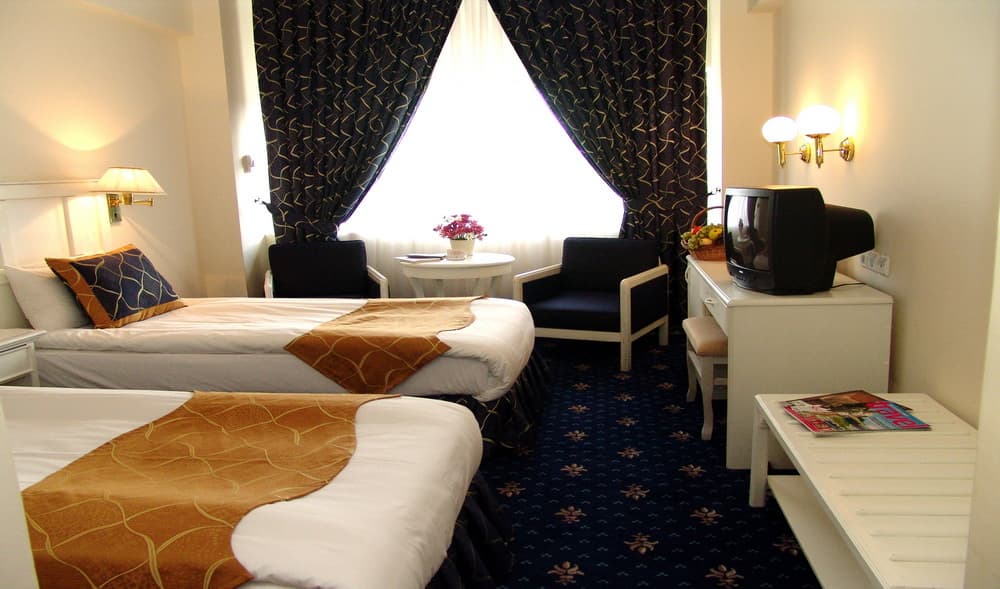 Le Grande Plaza Hotel, Room