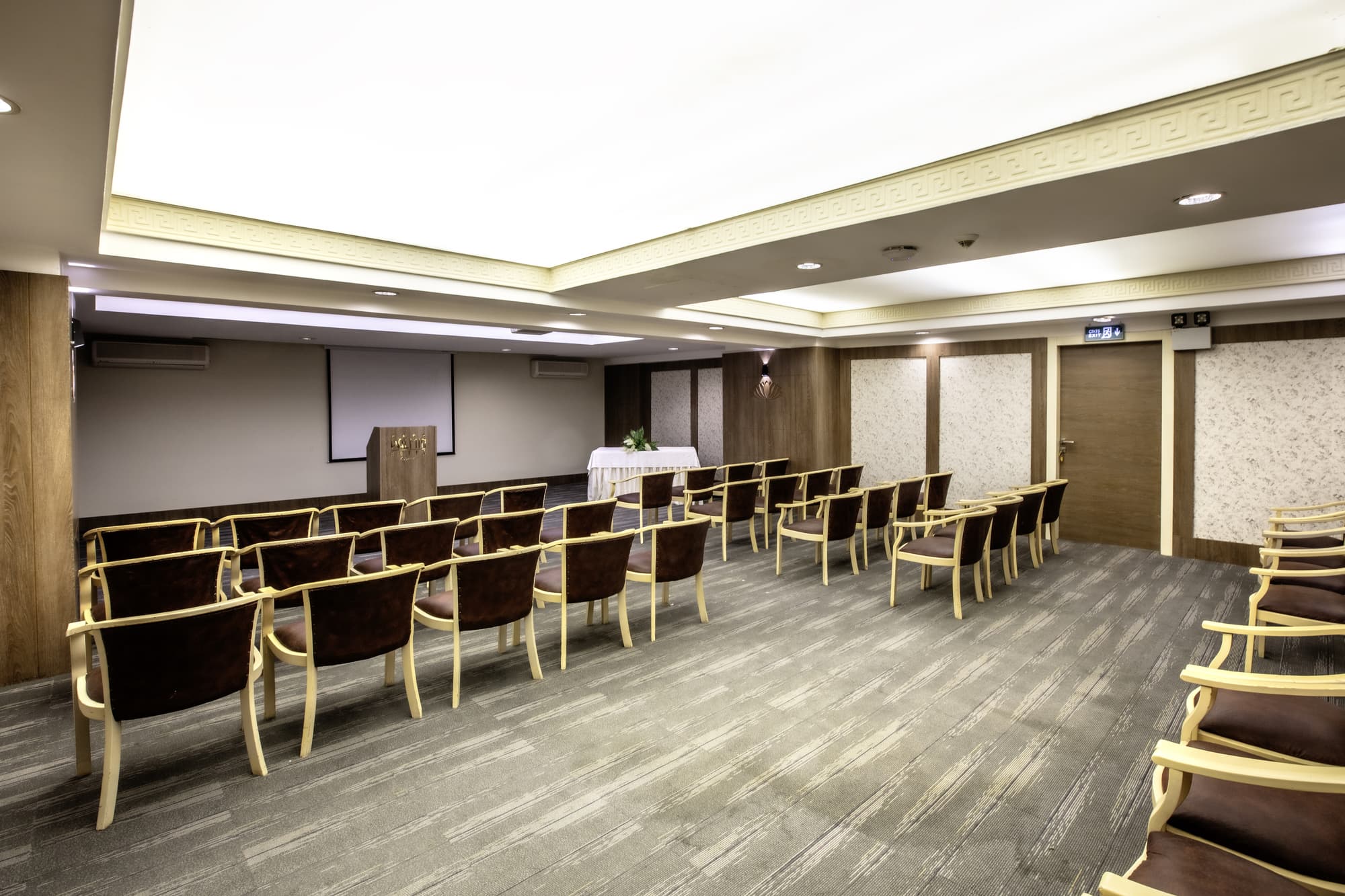 Palmin Hotel, Conferences