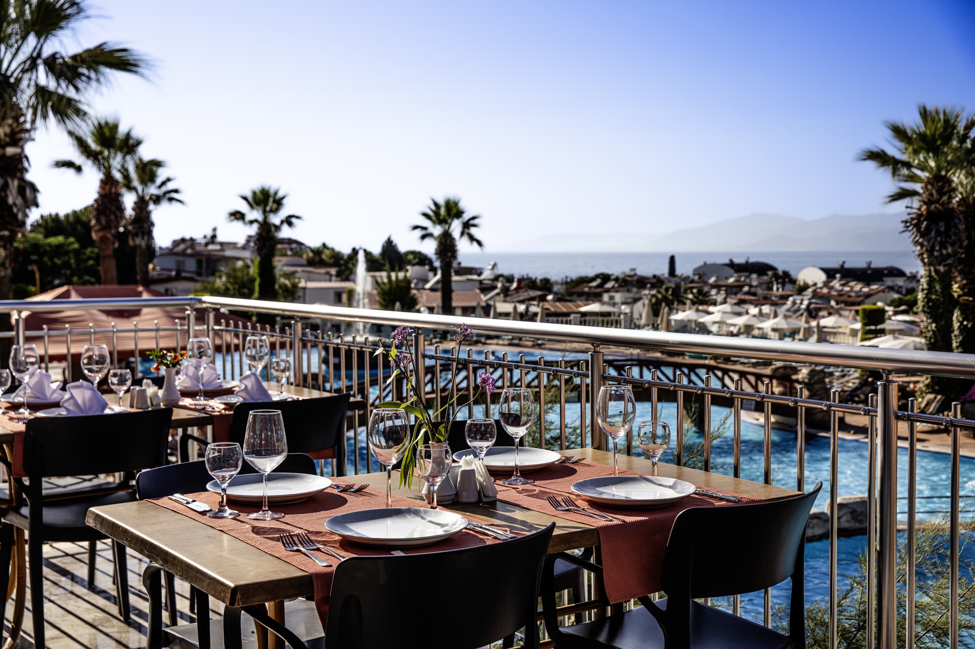 Palmin Hotel, Restaurant