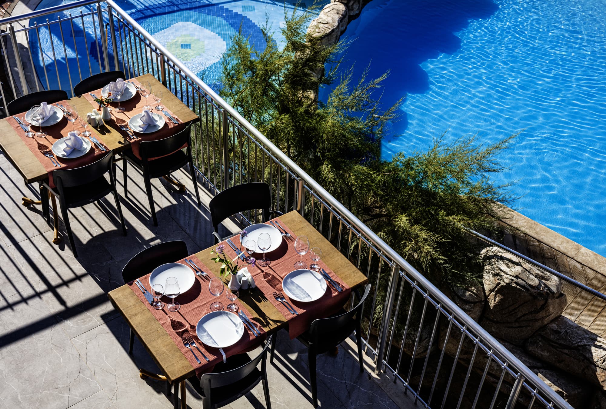 Palmin Hotel, Restaurant