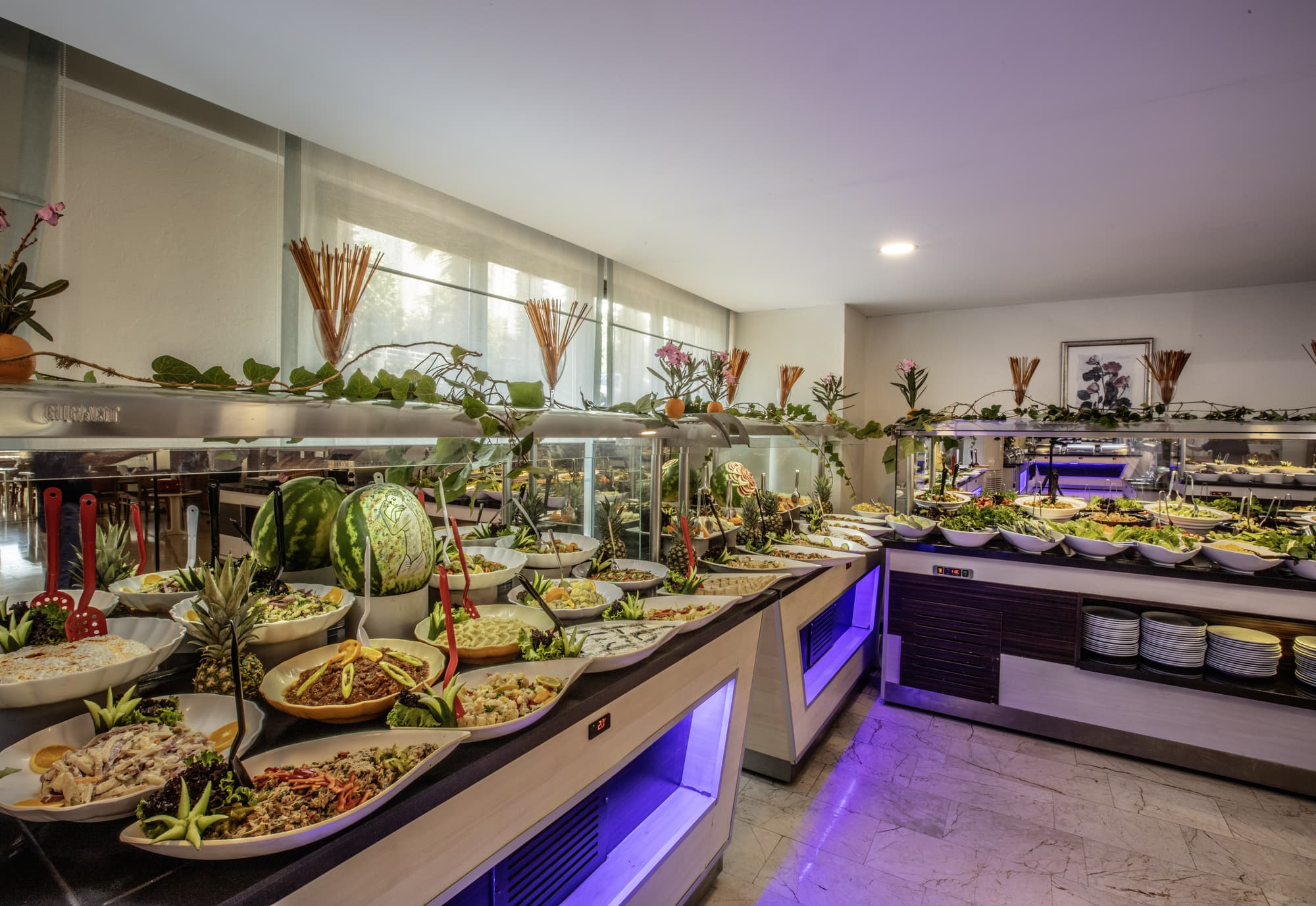 Palmin Hotel, Restaurant