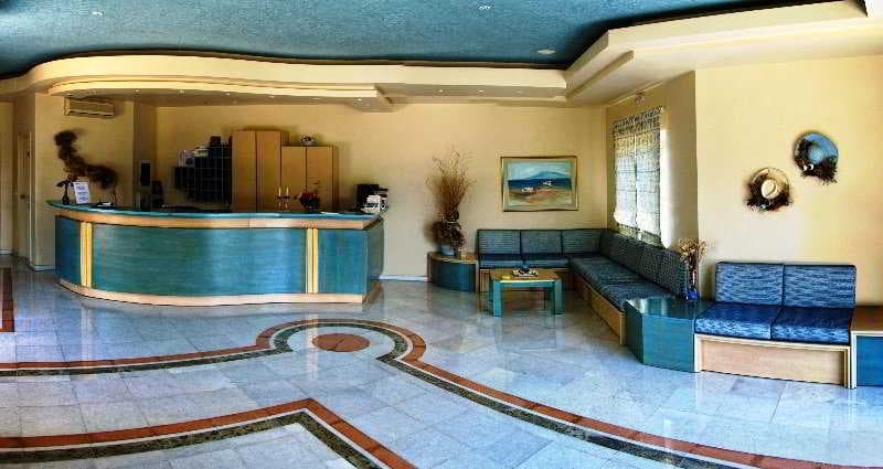 Papadakis Apartments, Lobby