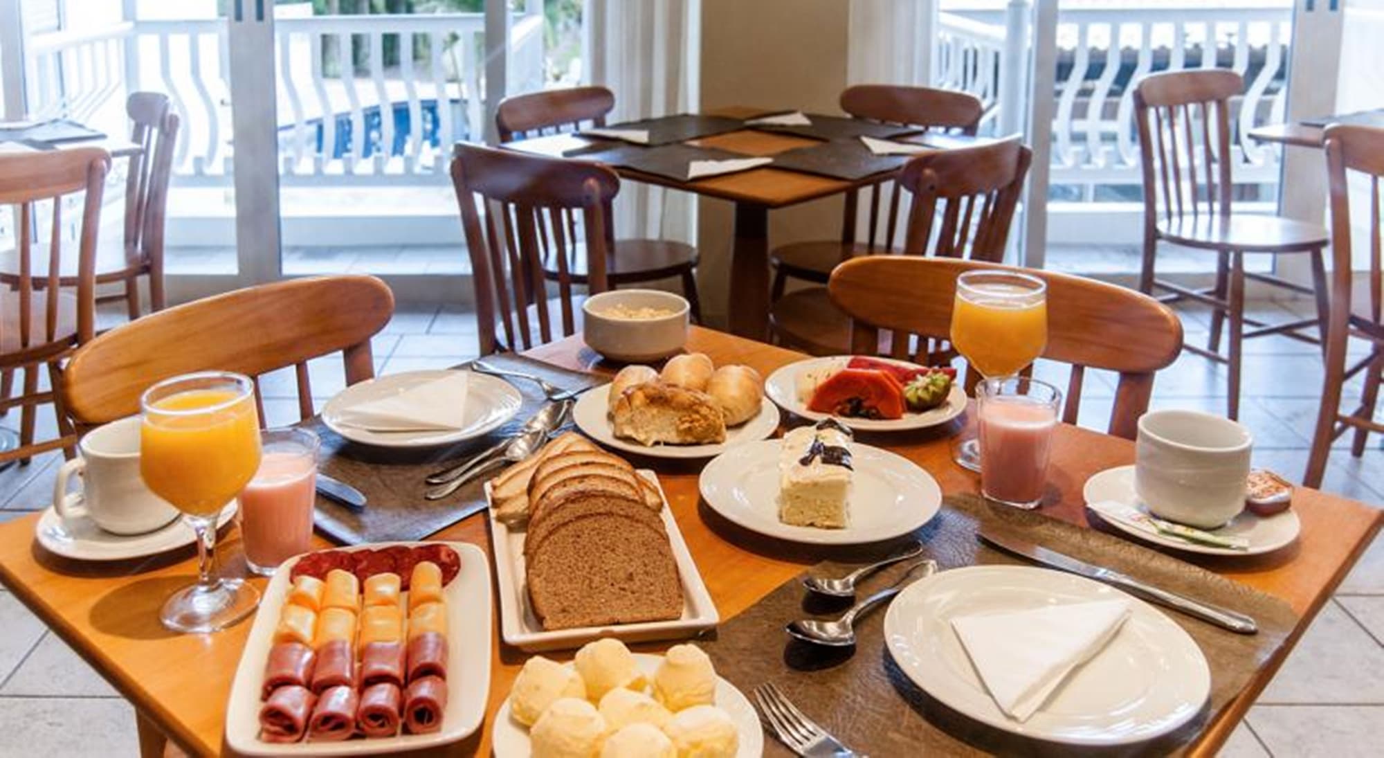 Hotel Torres da Cachoeira, Restaurant