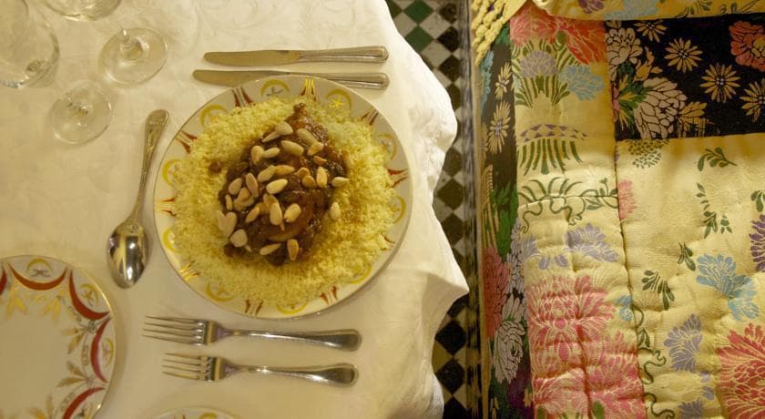 Dar Anebar, Restaurant