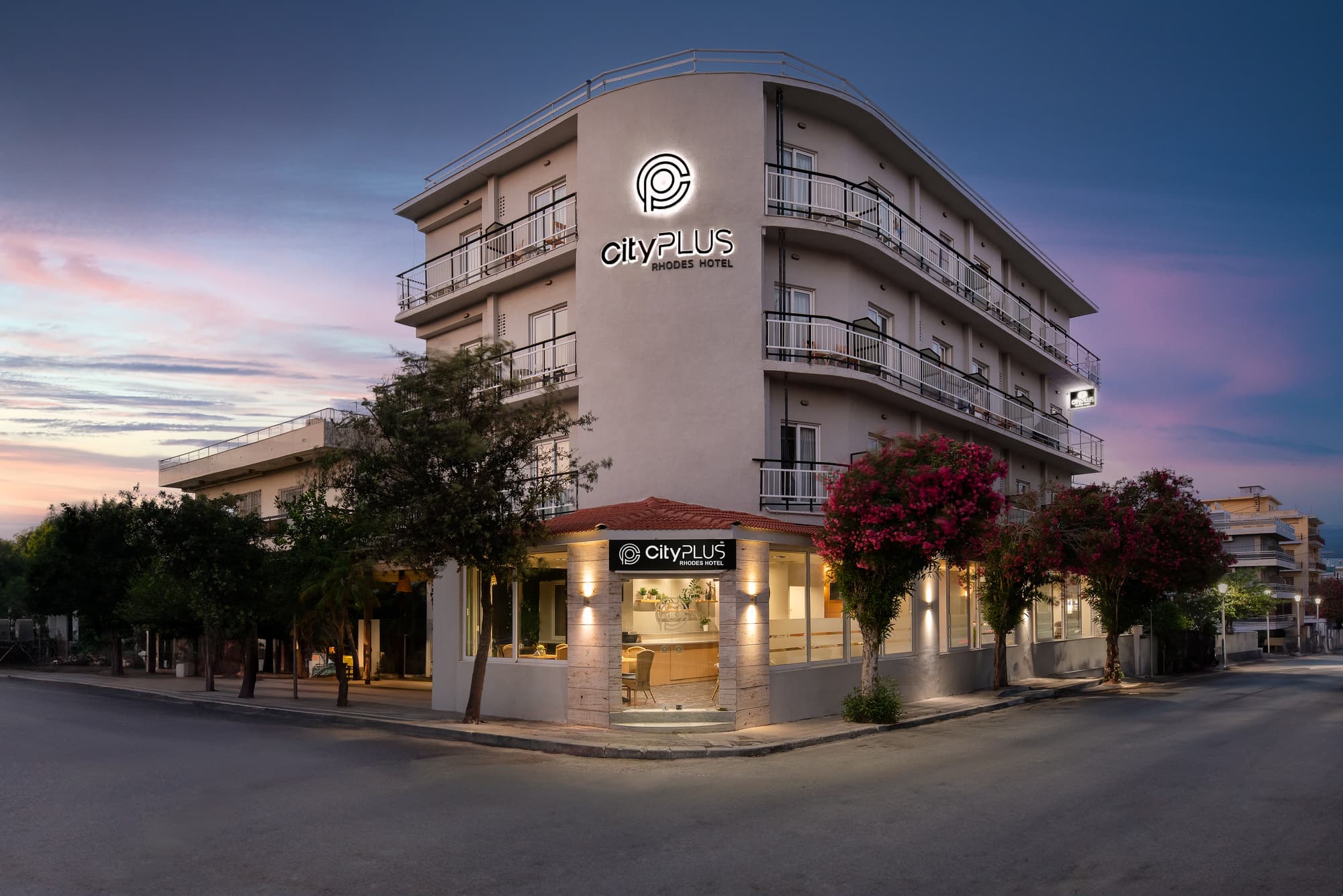 City Plus Rhodes Hotel, General view
