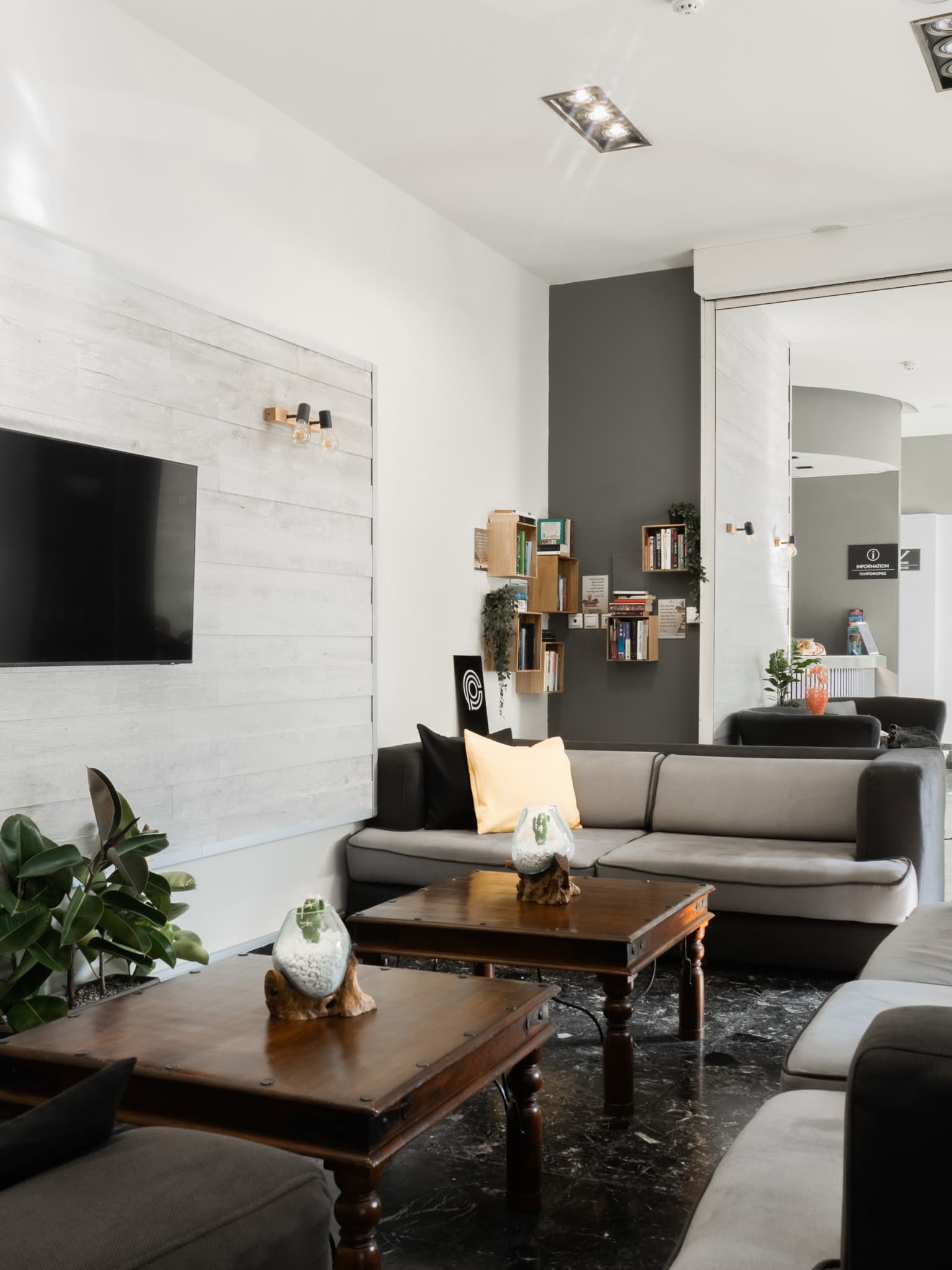 City Plus Rhodes Hotel, Lobby