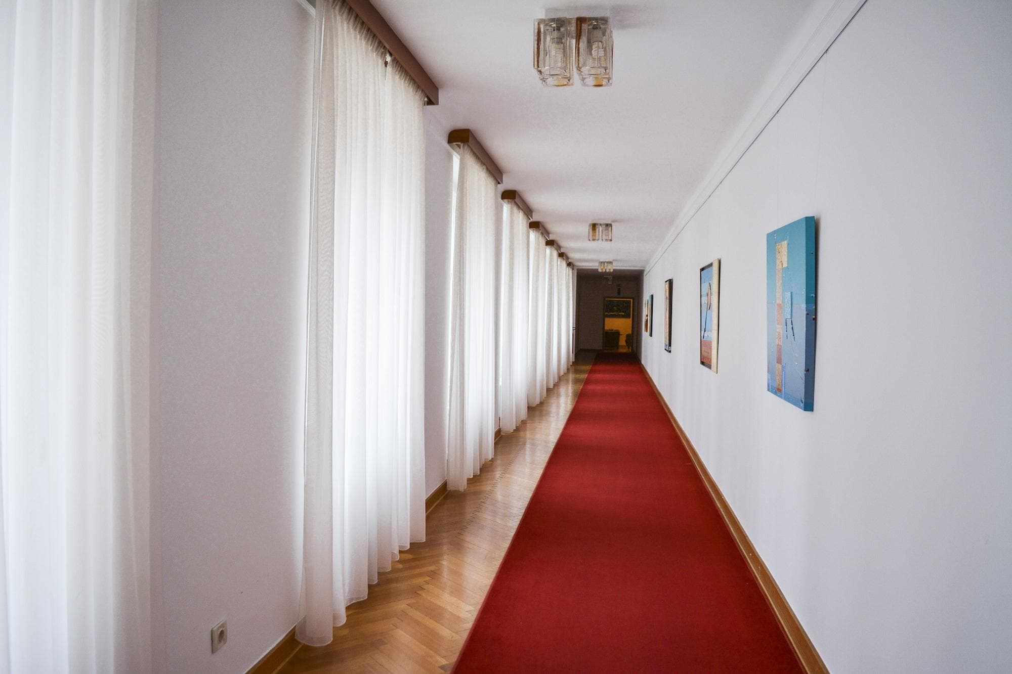 Vila Bled, Lobby