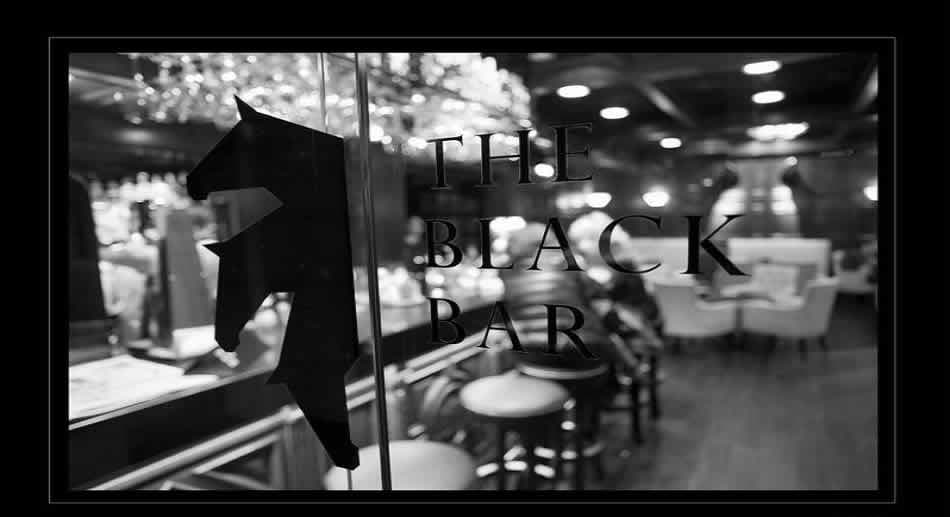 Gran Hotel España, Bar