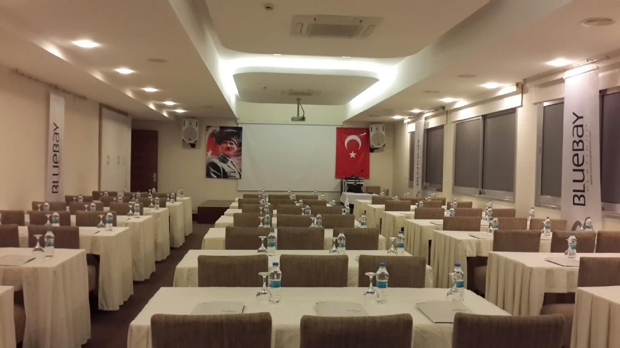Blue Bay Platinum Hotel, Conferences