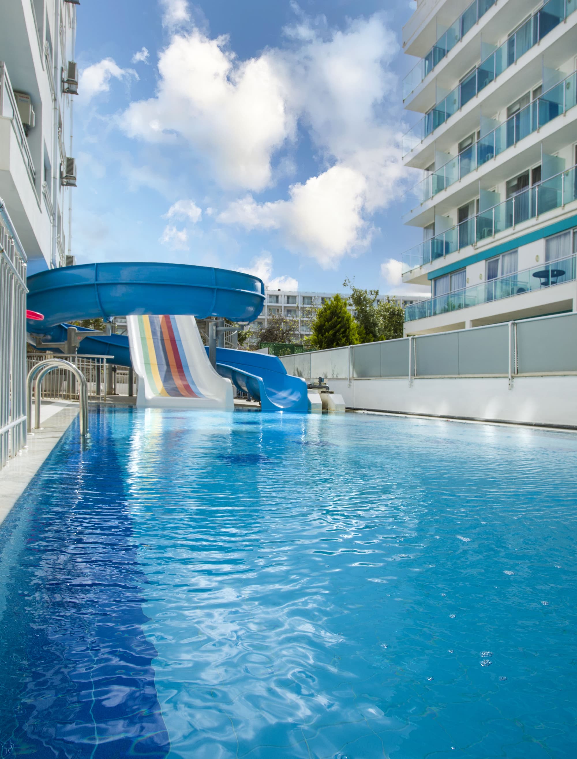 Blue Bay Platinum Hotel, Pool