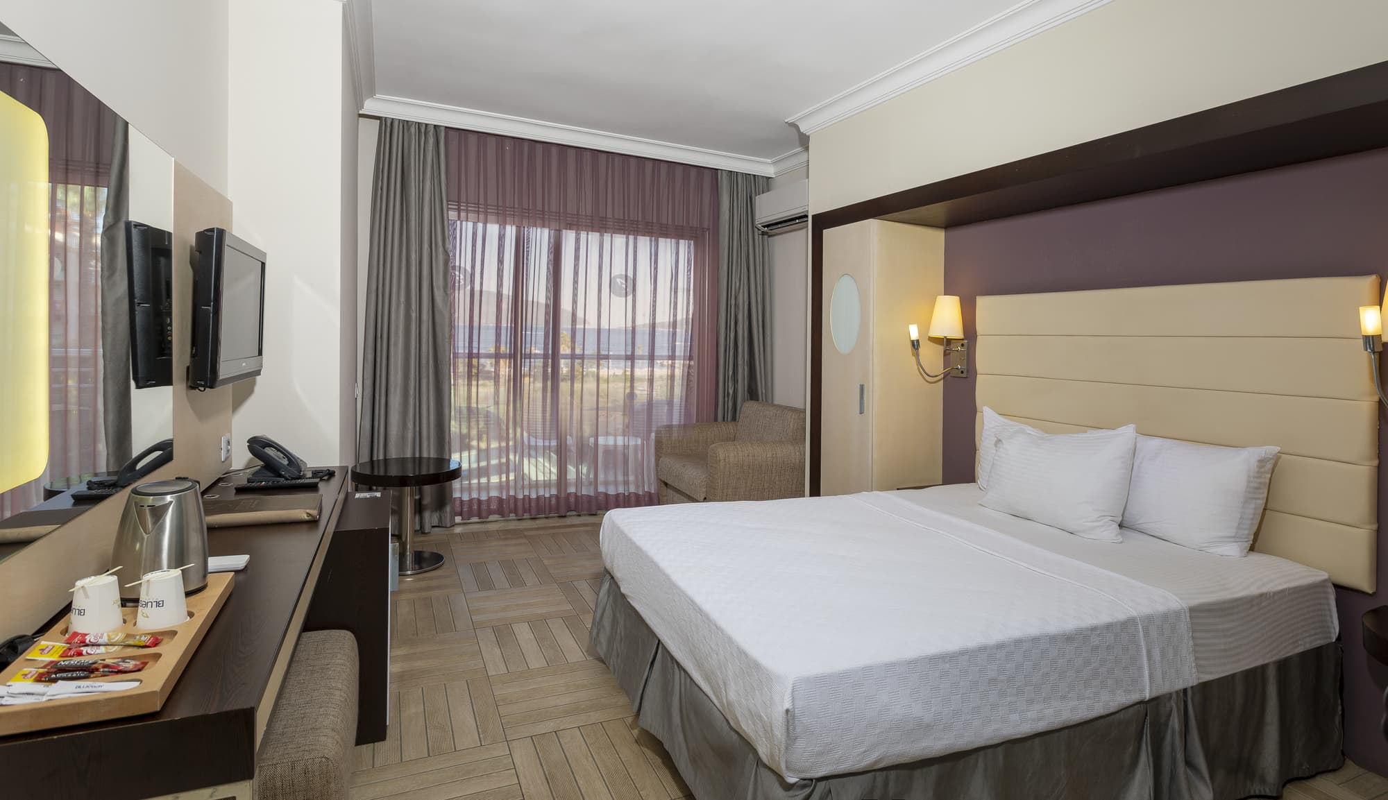 Blue Bay Platinum Hotel, Room