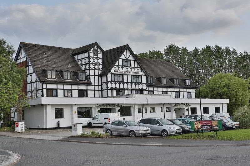 Barons Court Hotel, General view