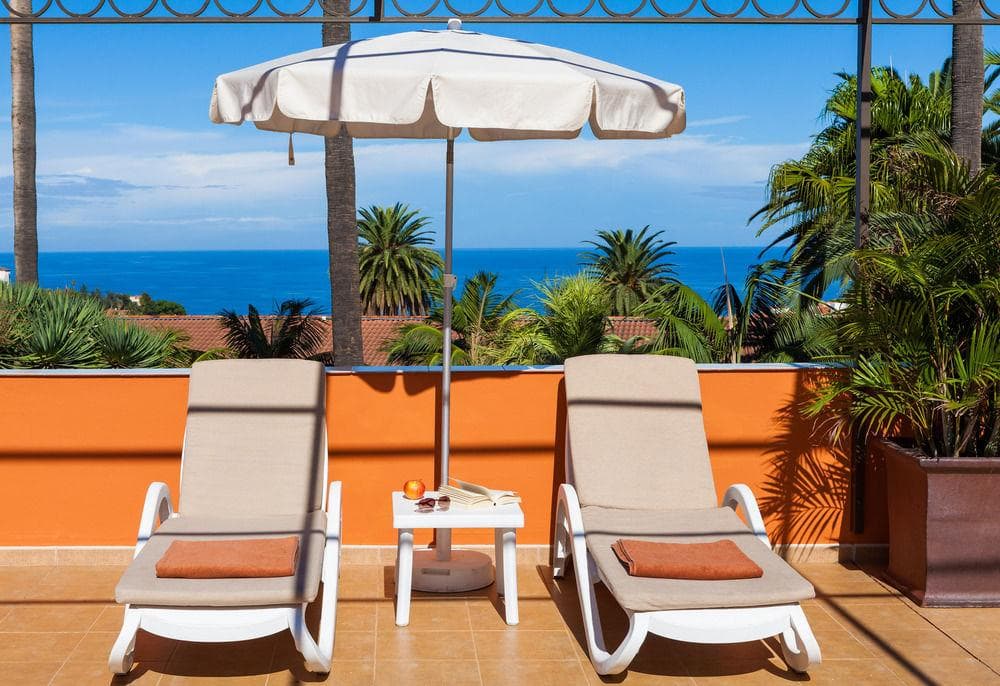 Apartamentos Ambassador, Terrace