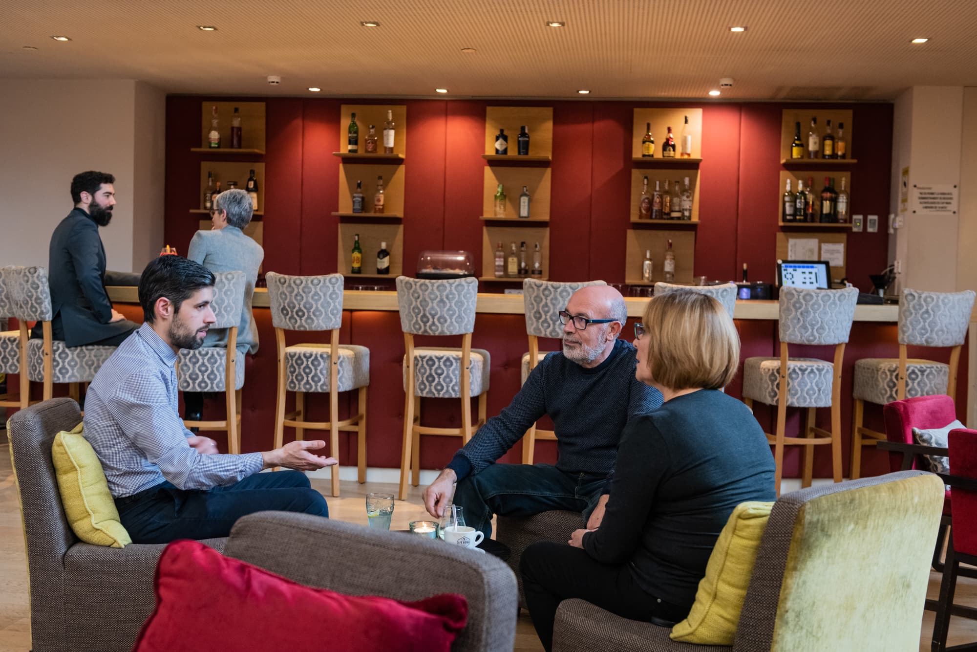 Atenea Port Barcelona Mataro, Bar