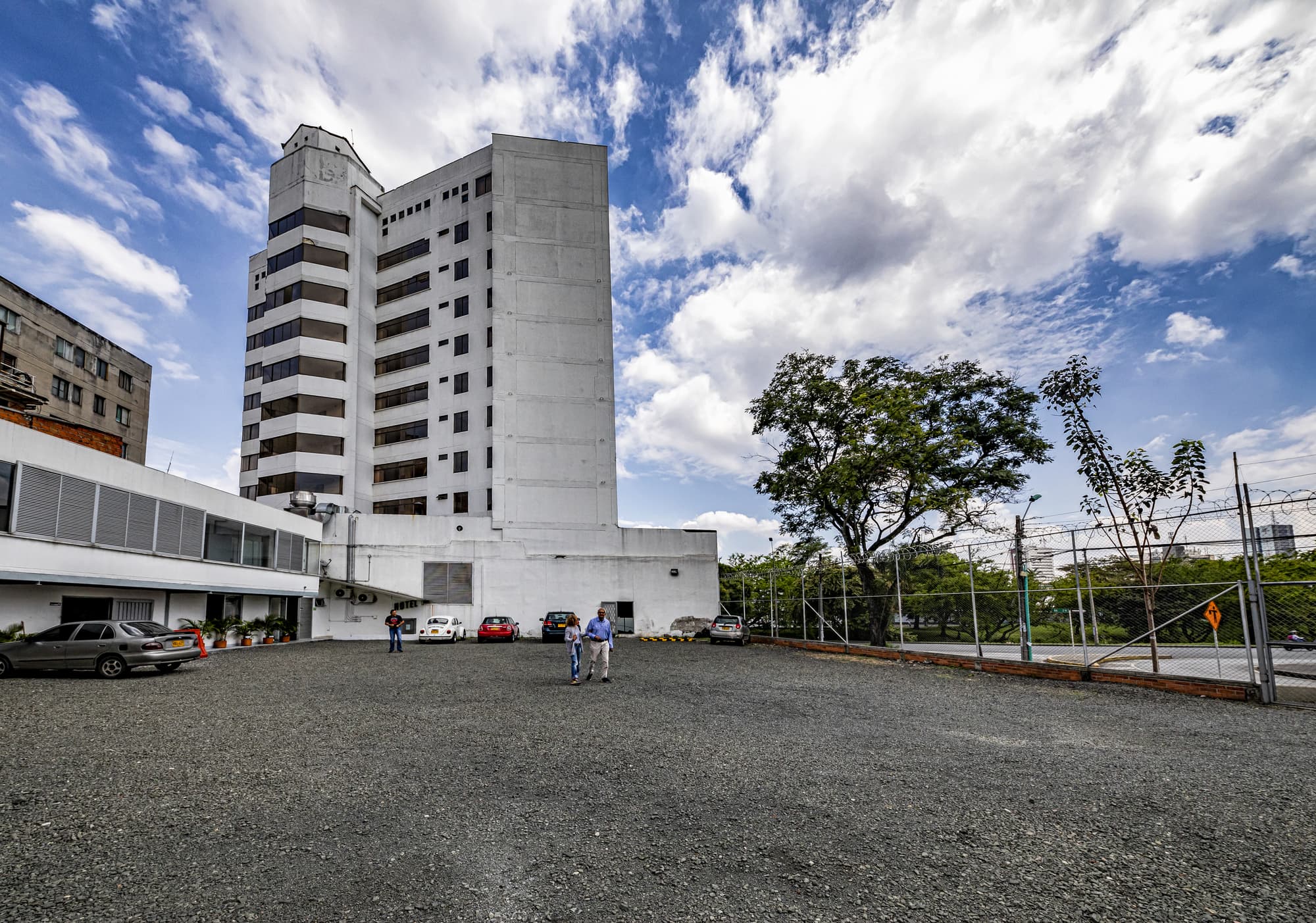 Cosmos Cali, General view