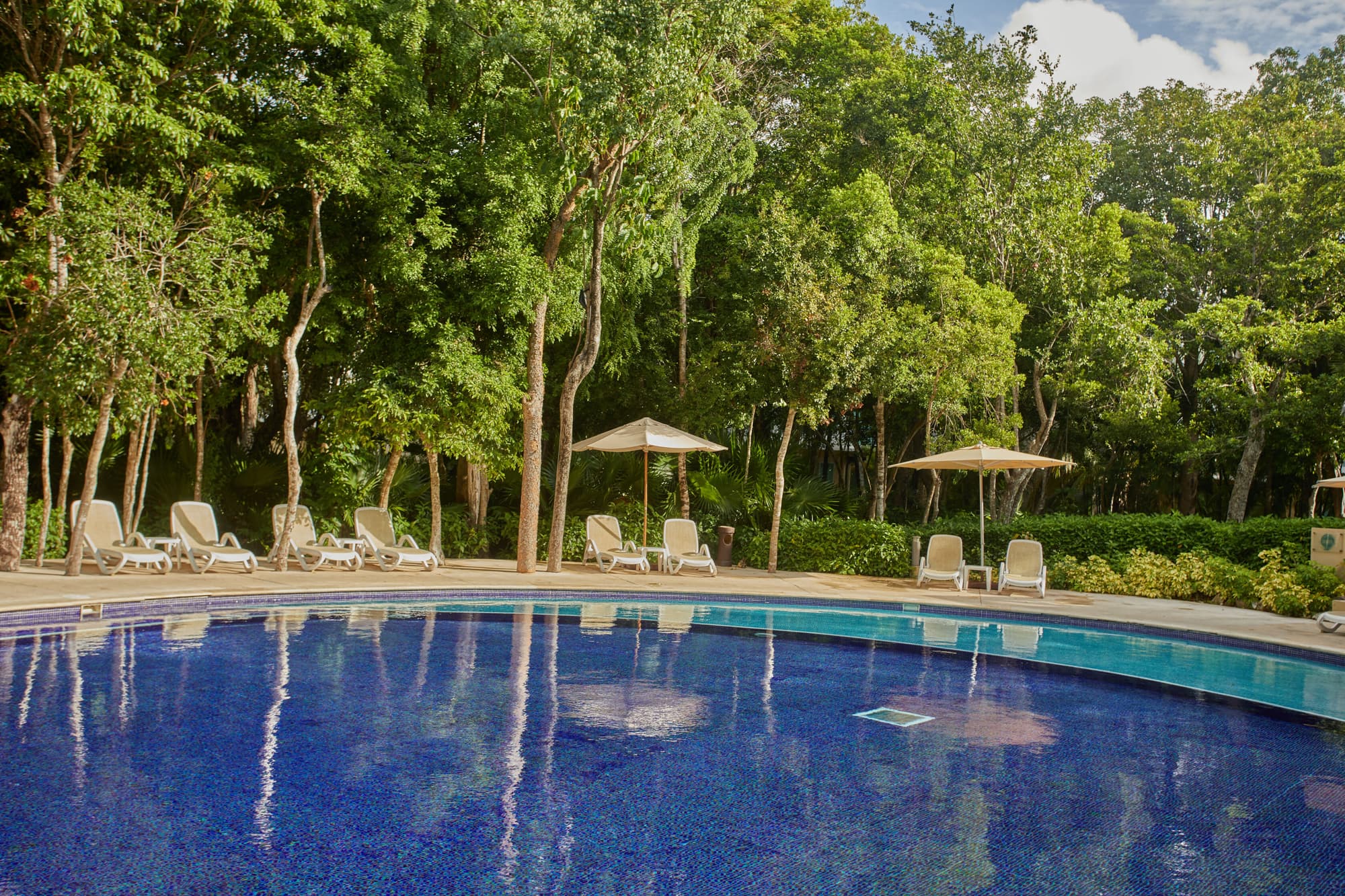 Bahia Principe Luxury Sian Ka'an, Pool