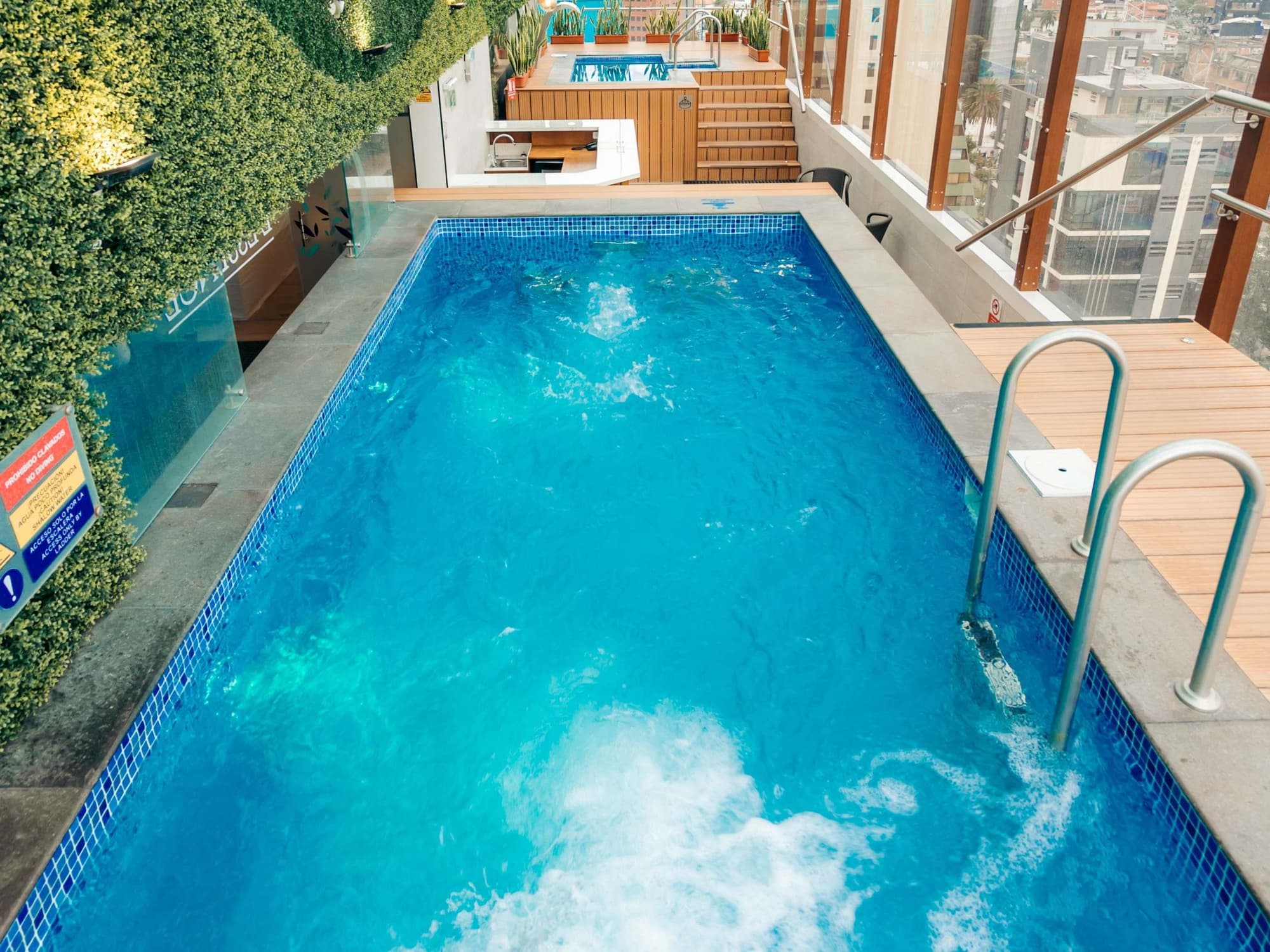 Mercure Hotel Alameda Quito, Pool
