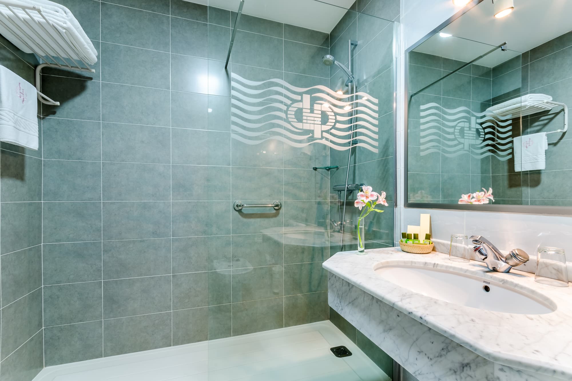 Galicia Palace, General view