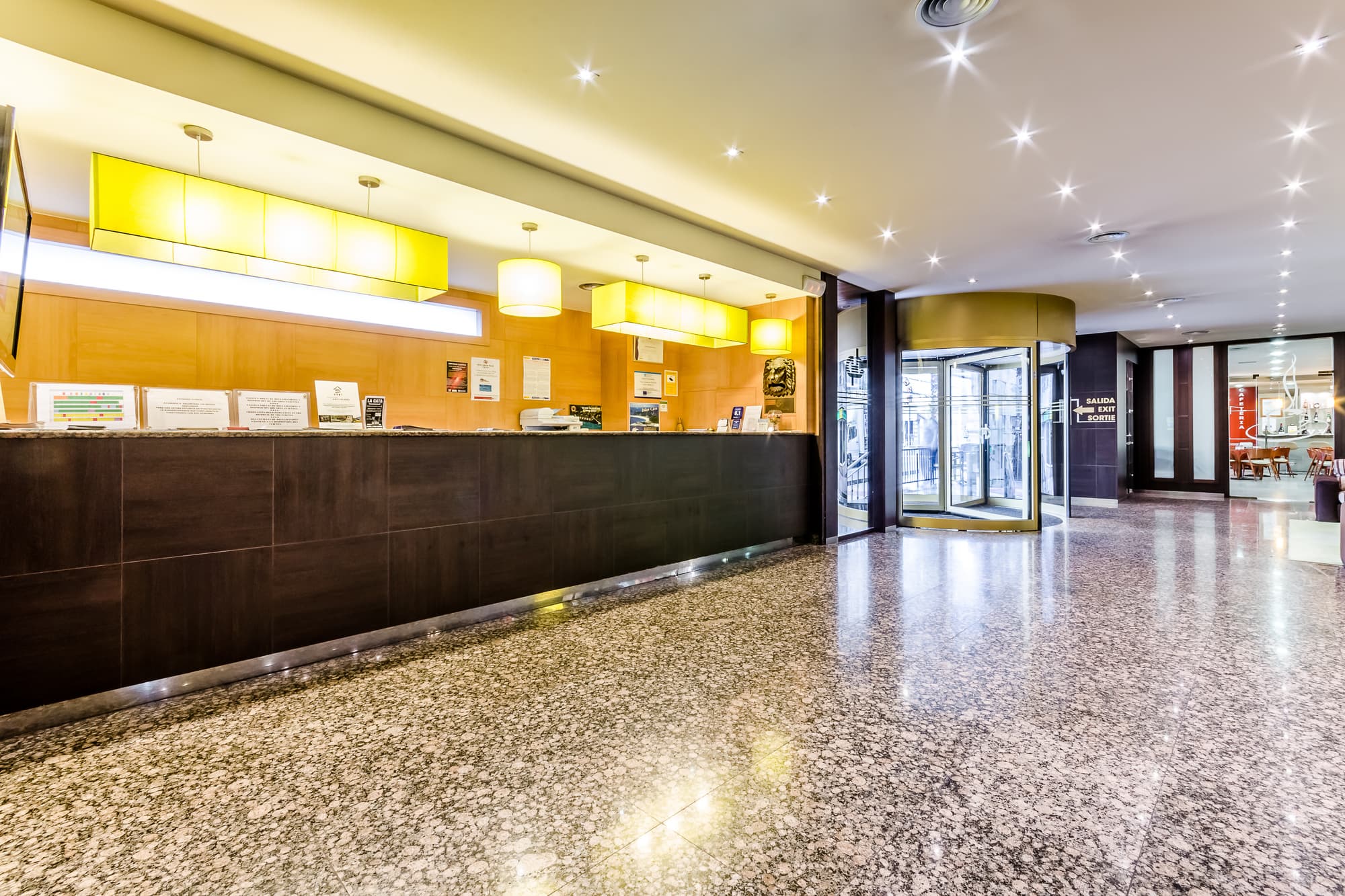 Galicia Palace, Lobby