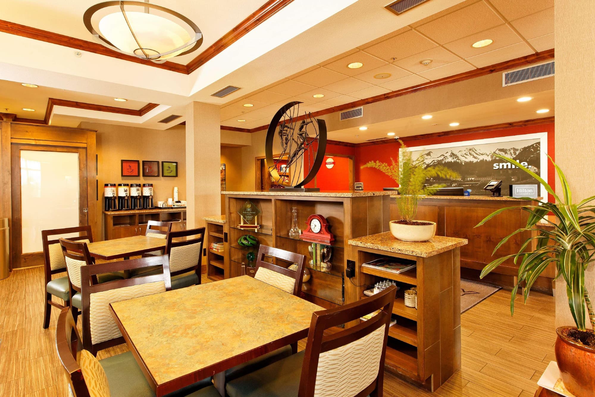 Hampton Inn Montrose, Restaurant