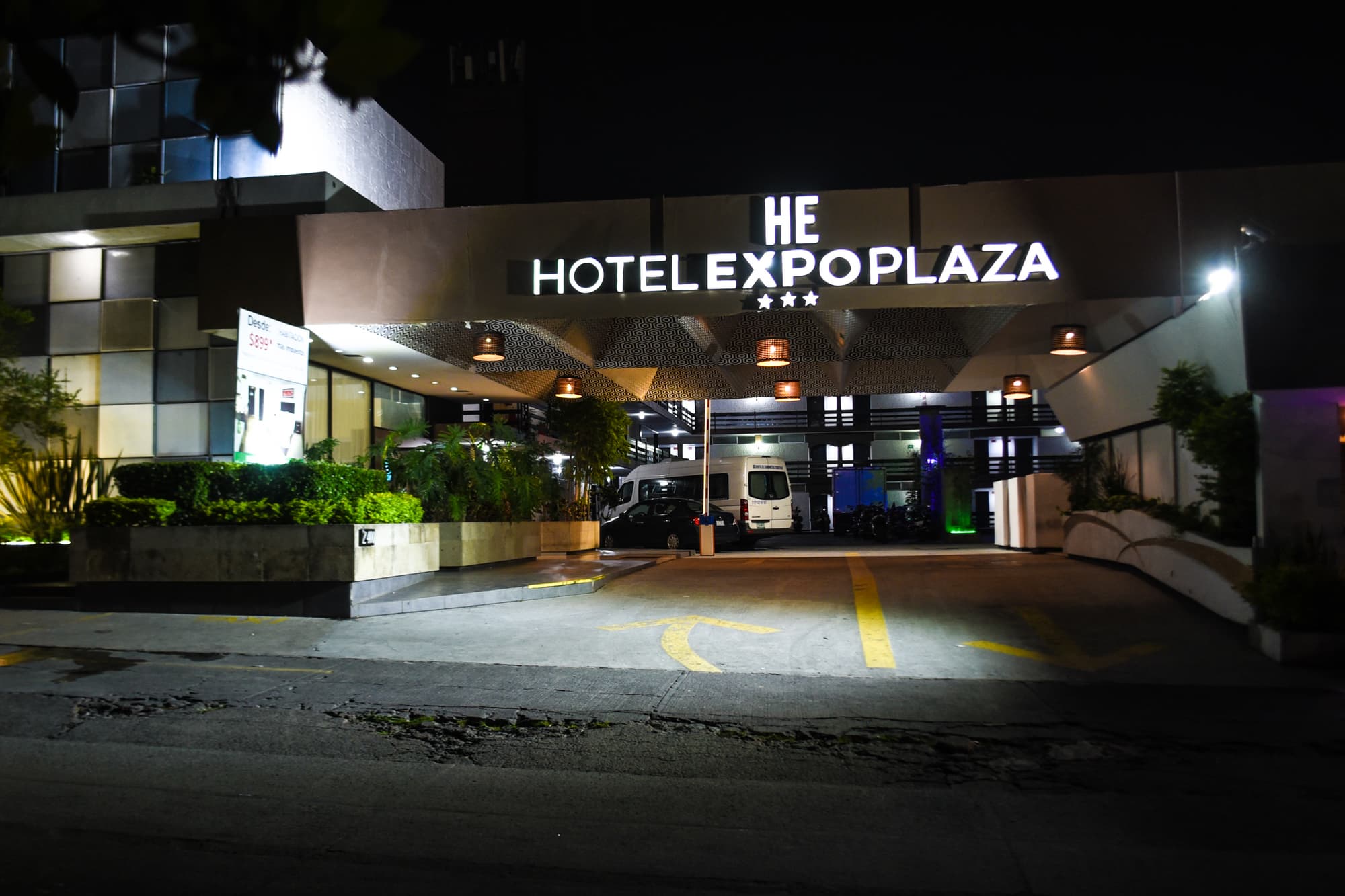 Hotel Expo Plaza Business and Family Guadalajara, General view