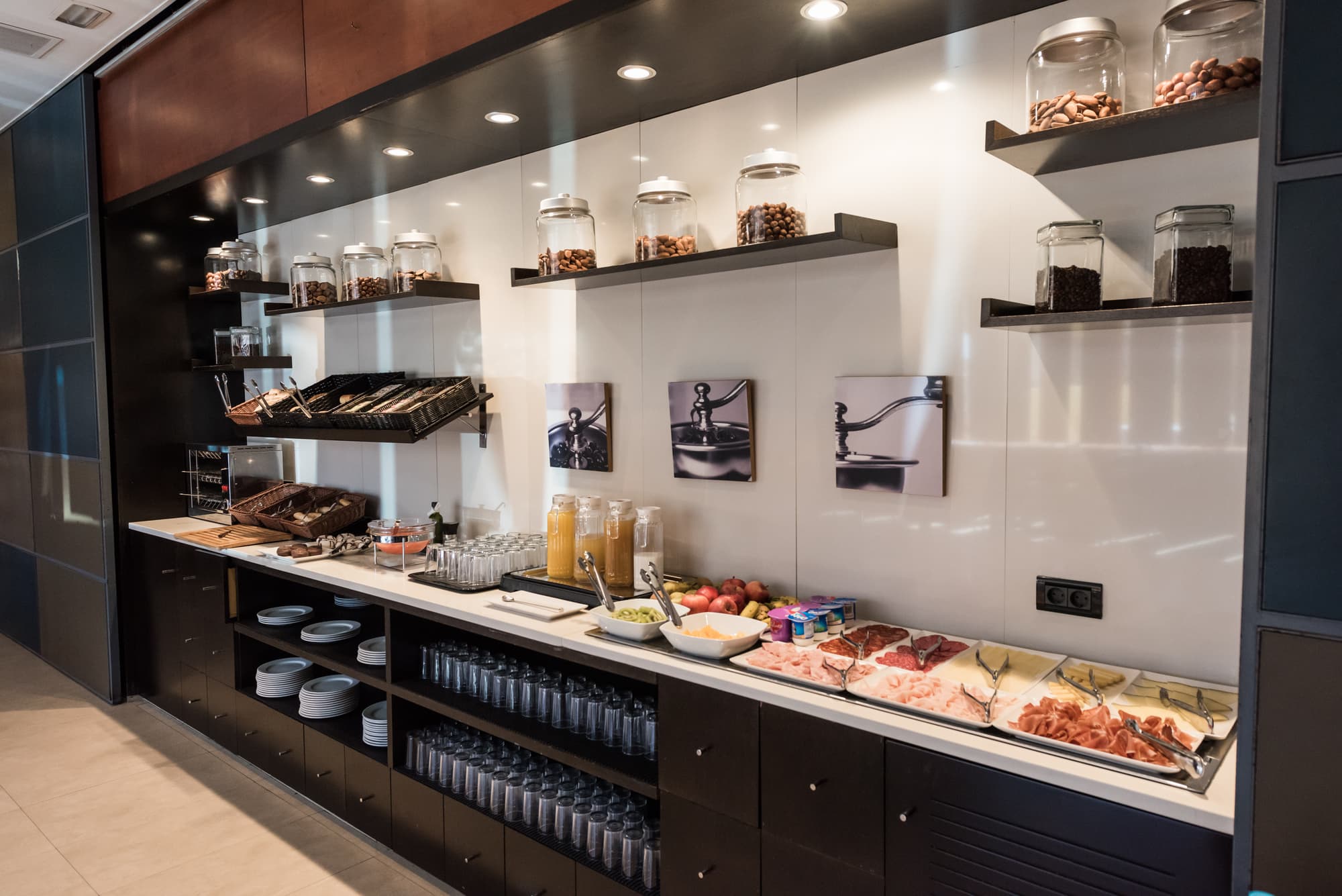 B&B Hotel Elche, Restaurant