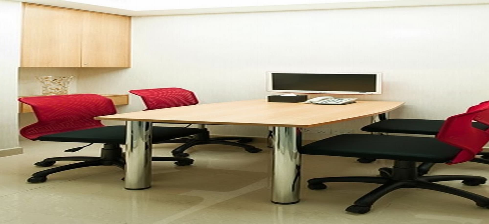 Pop Inn Mong Kok, Conferences