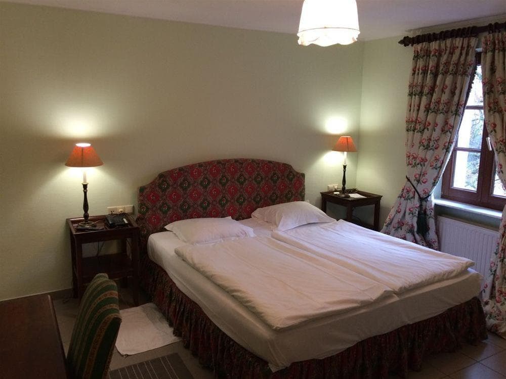 Le Chatelet, General view