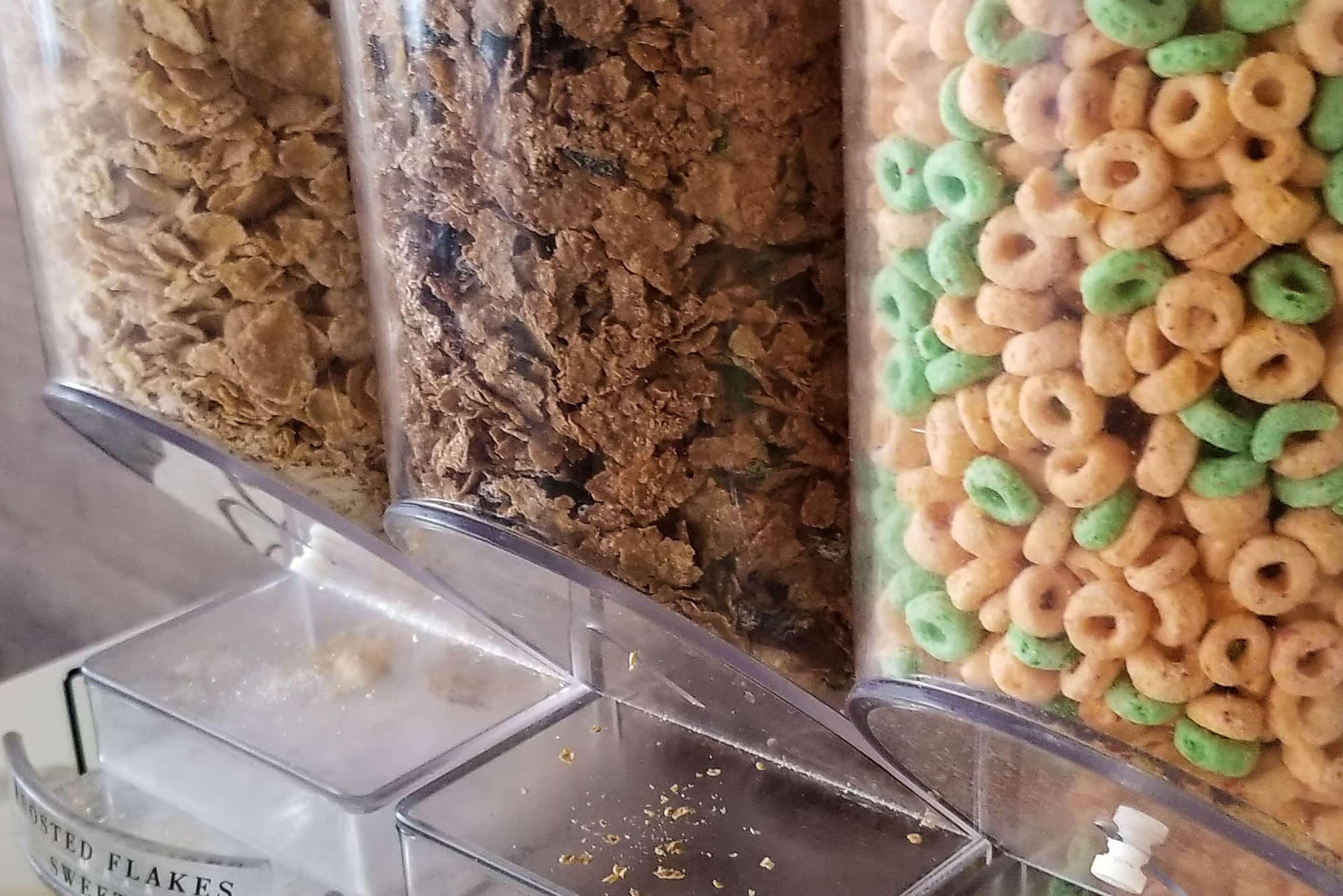 Empeiria High Sierra Hotel, Restaurant