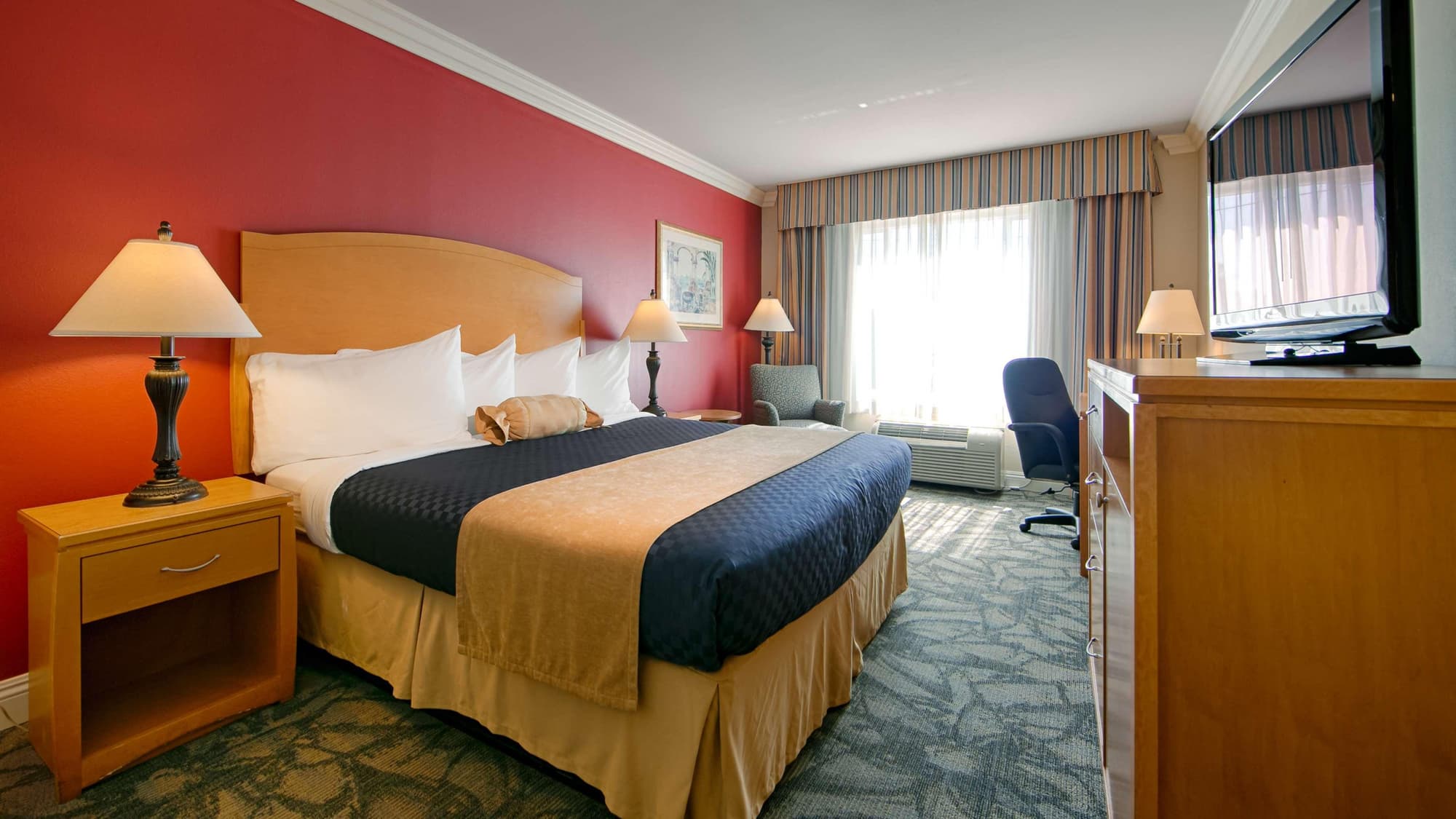 Best Western Plus Anaheim Orange County Hotel, Room