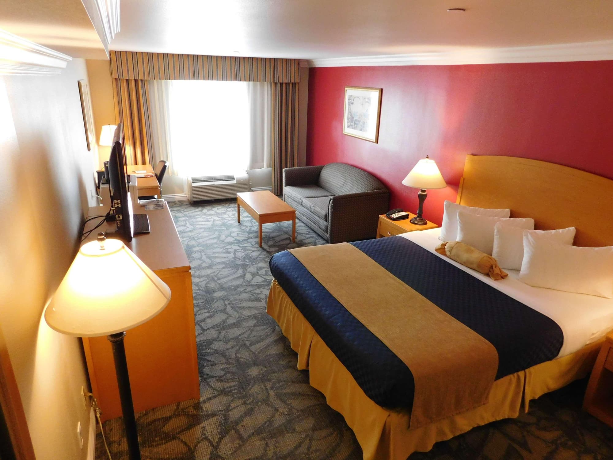 Best Western Plus Anaheim Orange County Hotel, Room