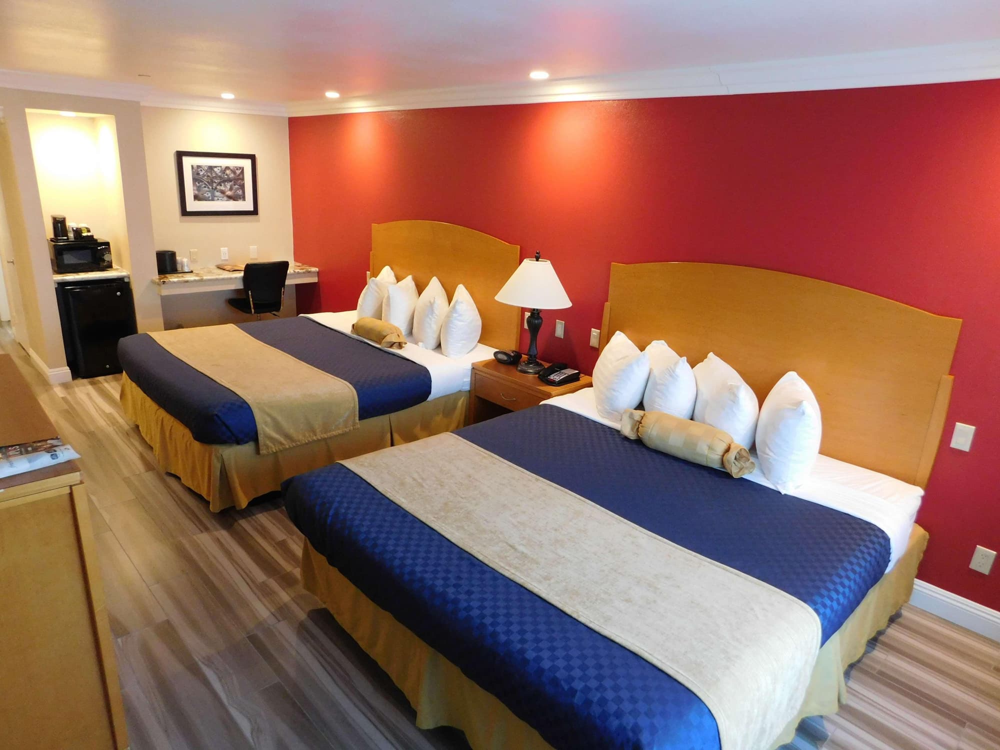 Best Western Plus Anaheim Orange County Hotel, Room