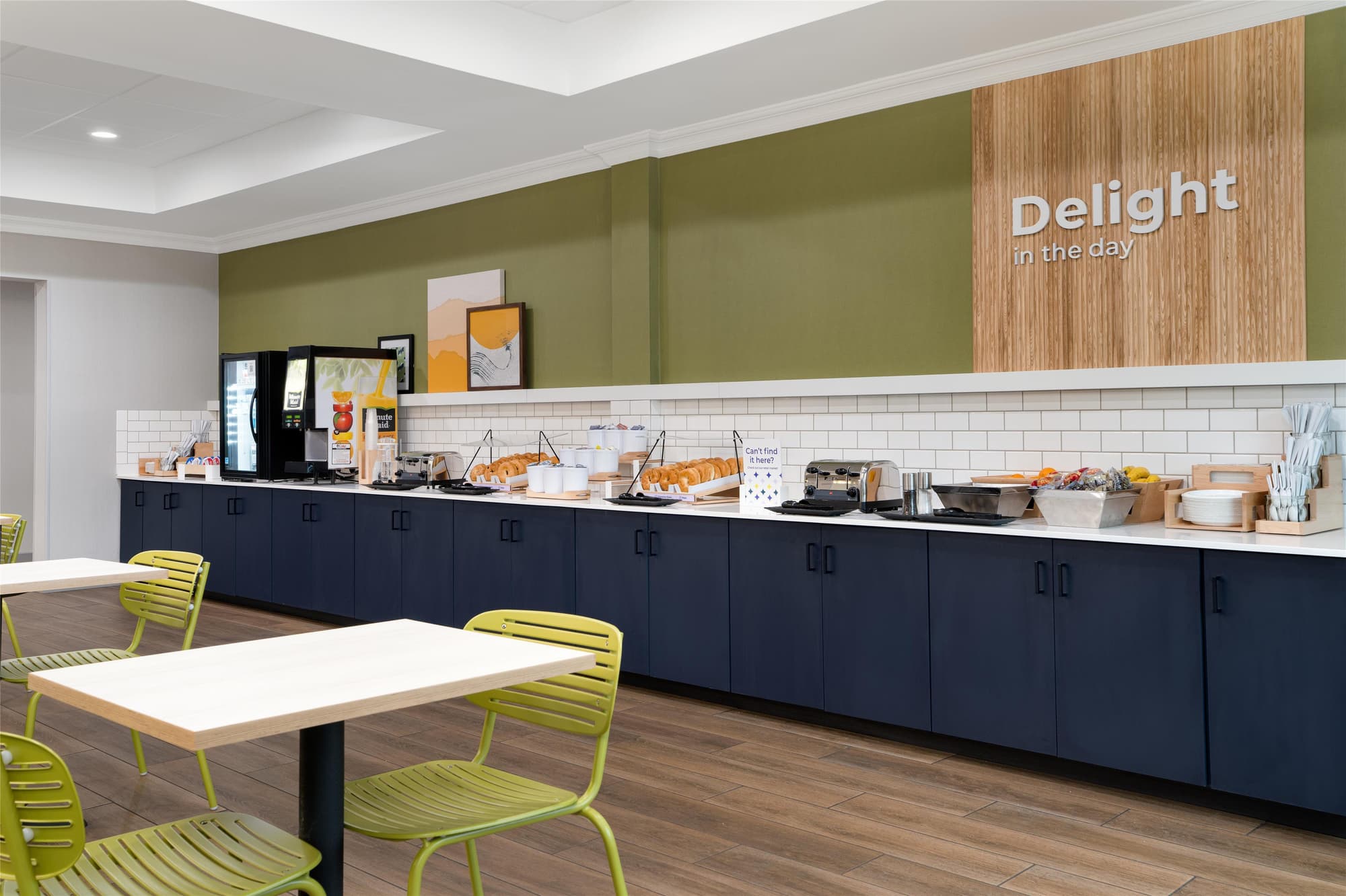 Spark by Hilton Rahway, Restaurant