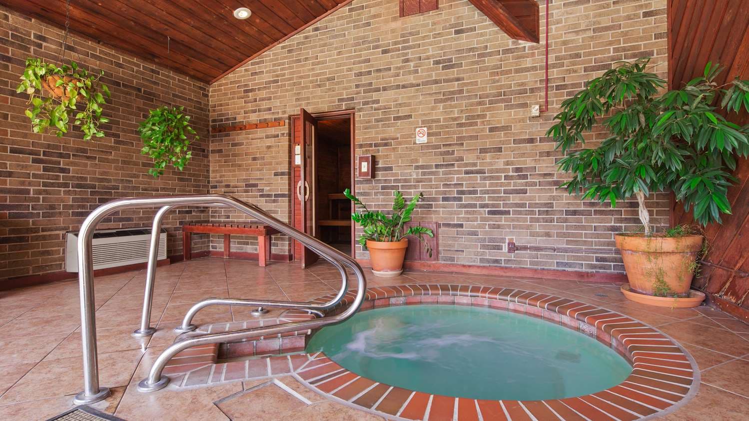 Eagle Suites OKC Airport, General view