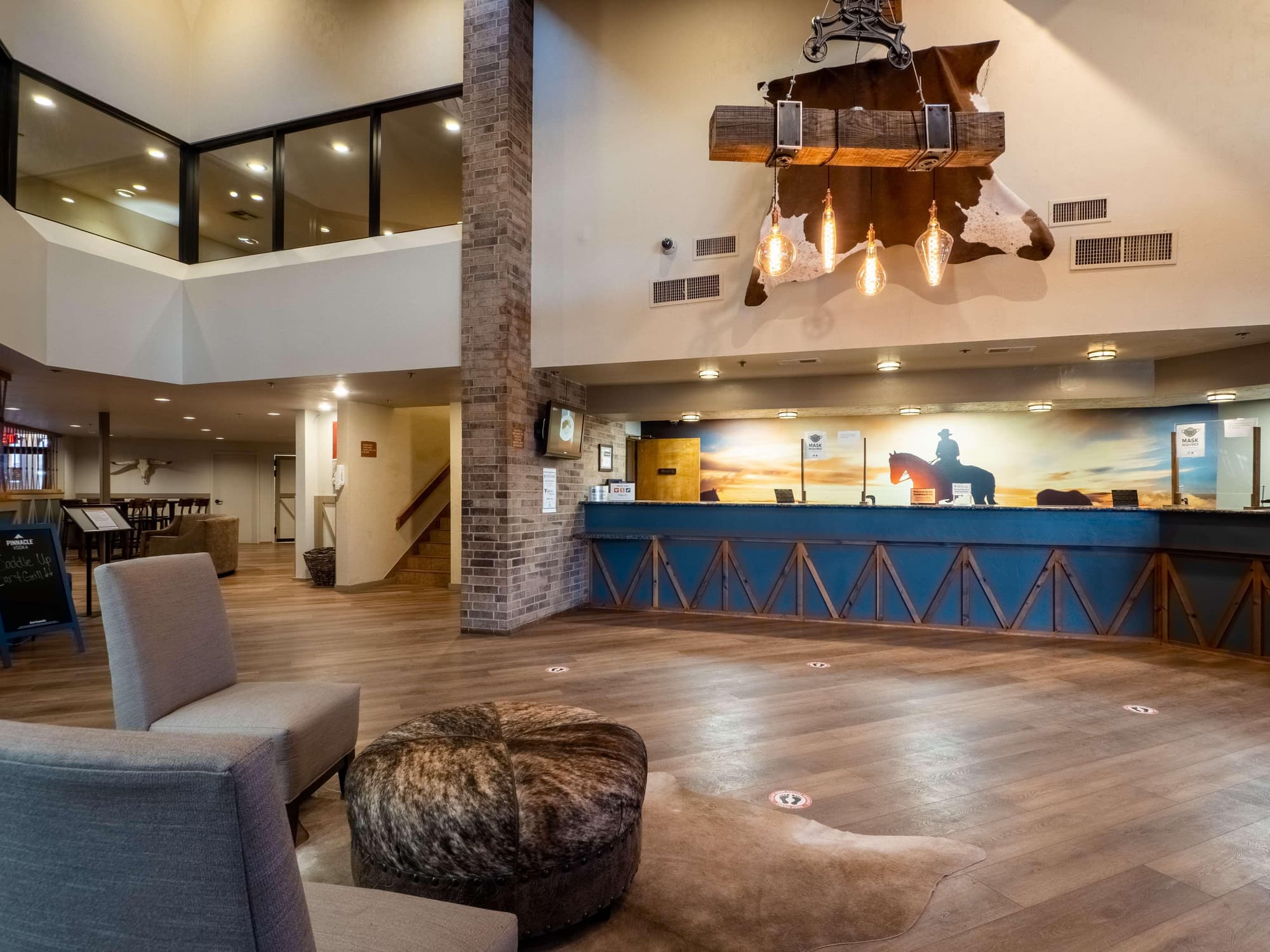 Eagle Suites OKC Airport, Lobby