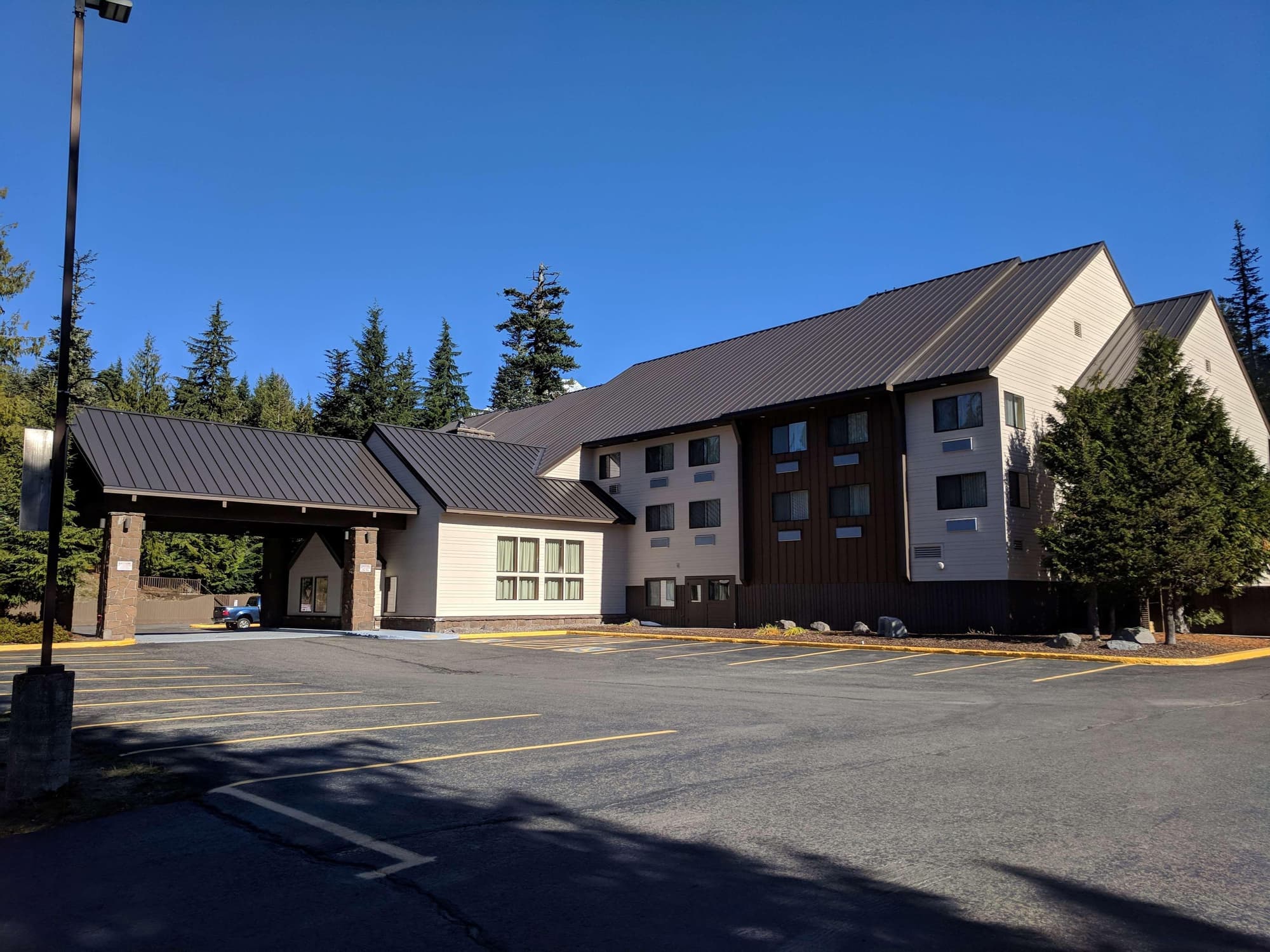 Best Western Mt. Hood Inn, General view