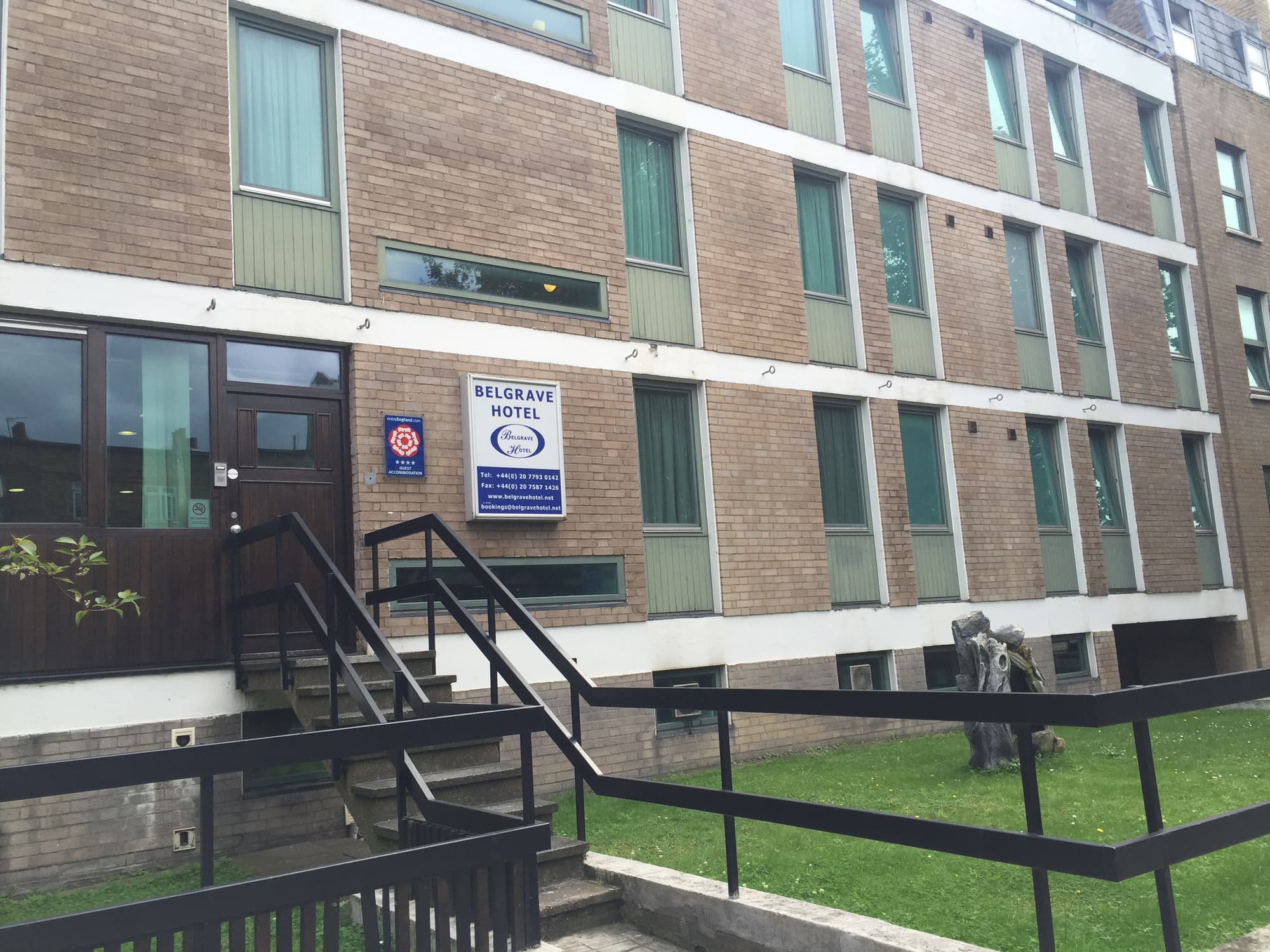 The Maiden Oval, General view