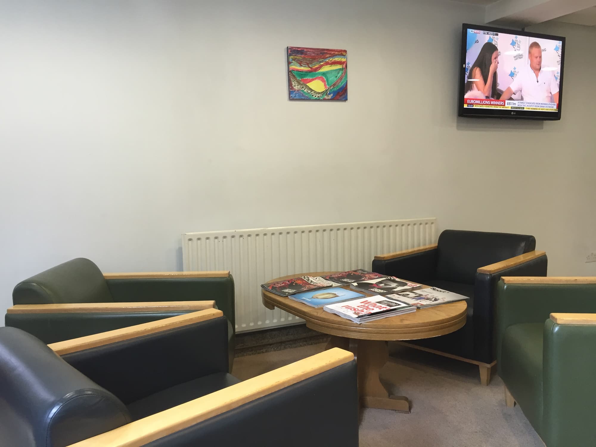 The Maiden Oval, Lobby