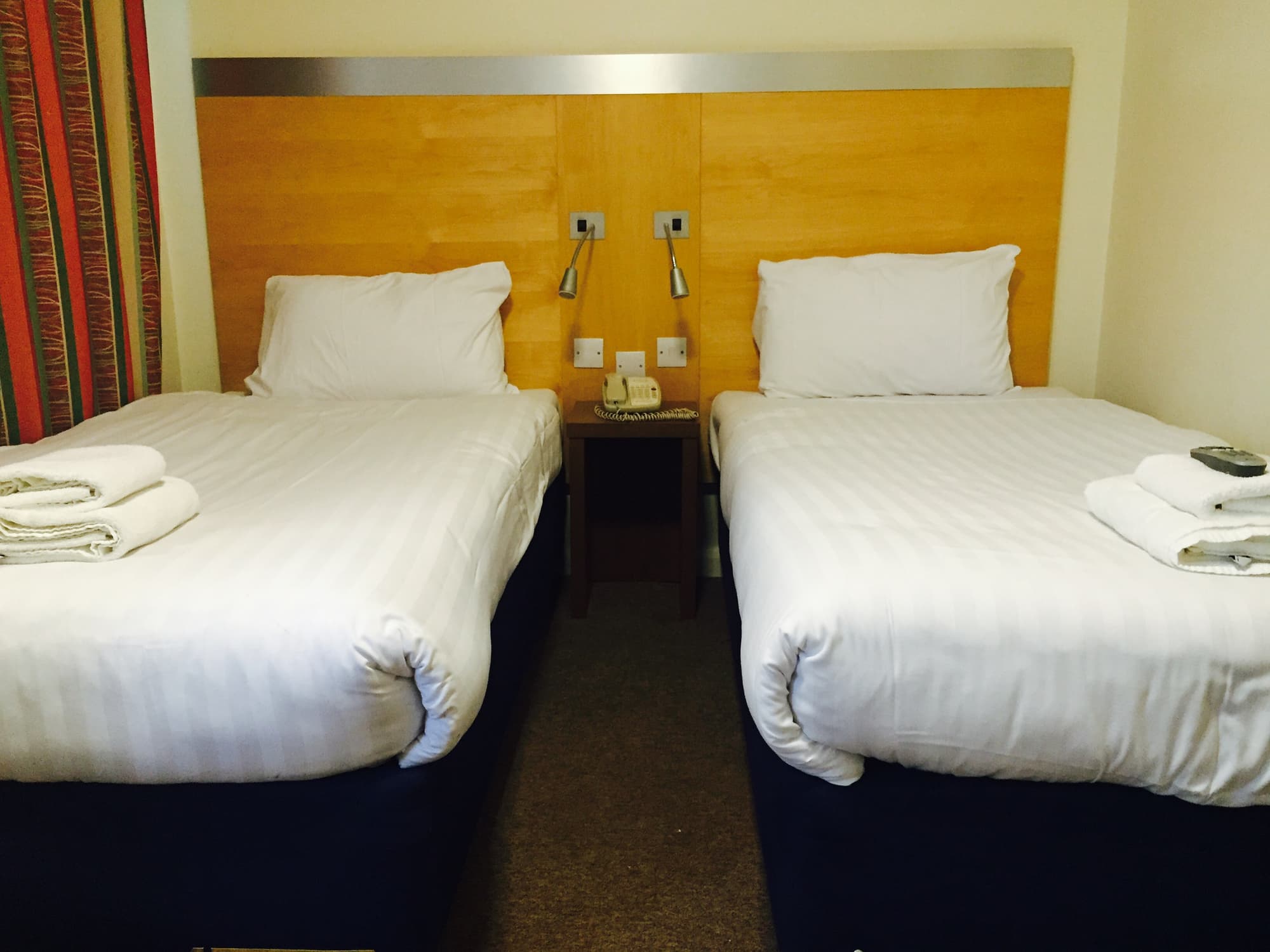 The Maiden Oval, Room