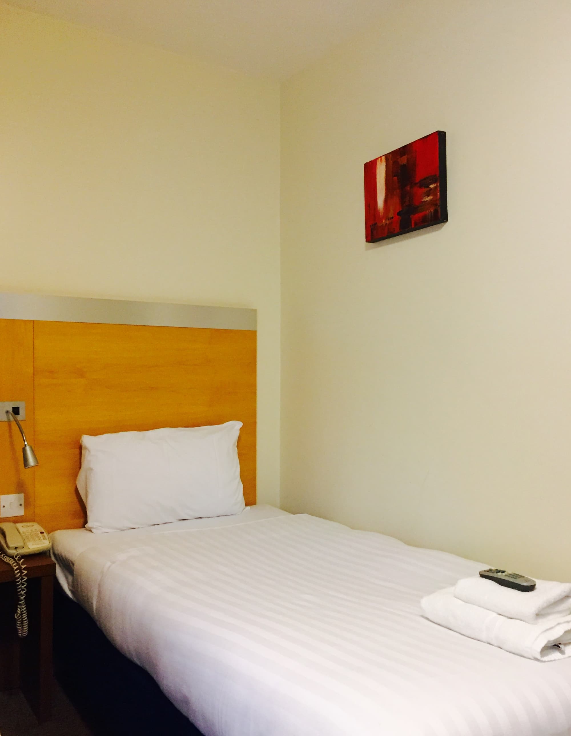 The Maiden Oval, Room