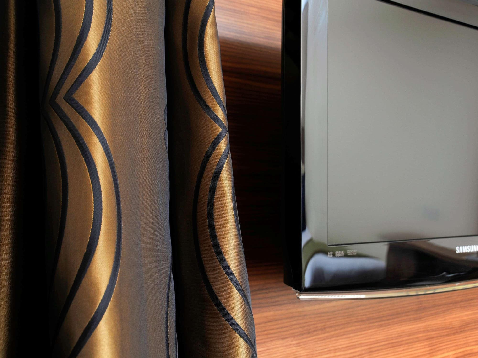 London Bloomsbury Square Hotel By IHG, Room