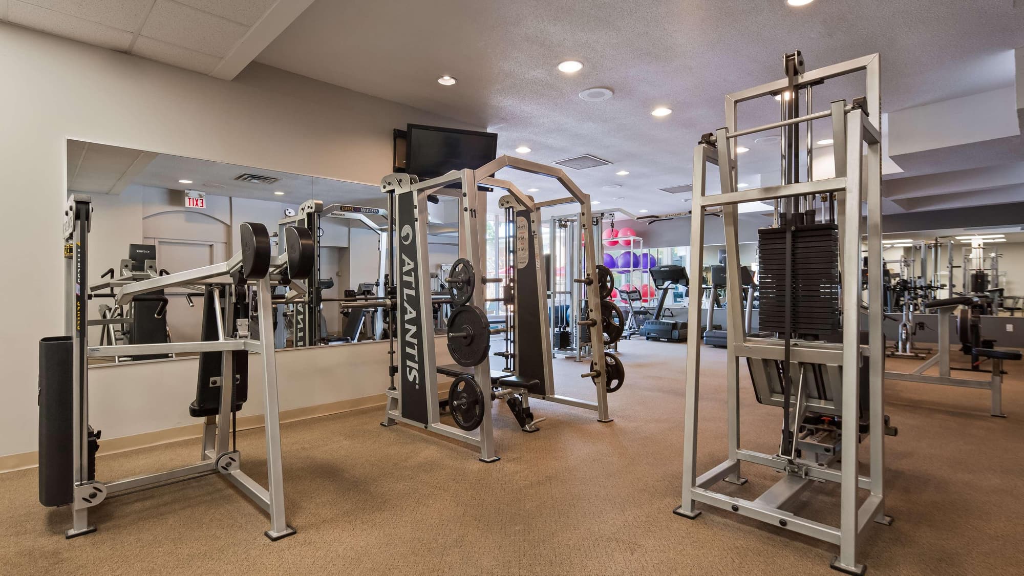 Best Western St Catharines Hotel & Conference Cent, Sports and Entertainment