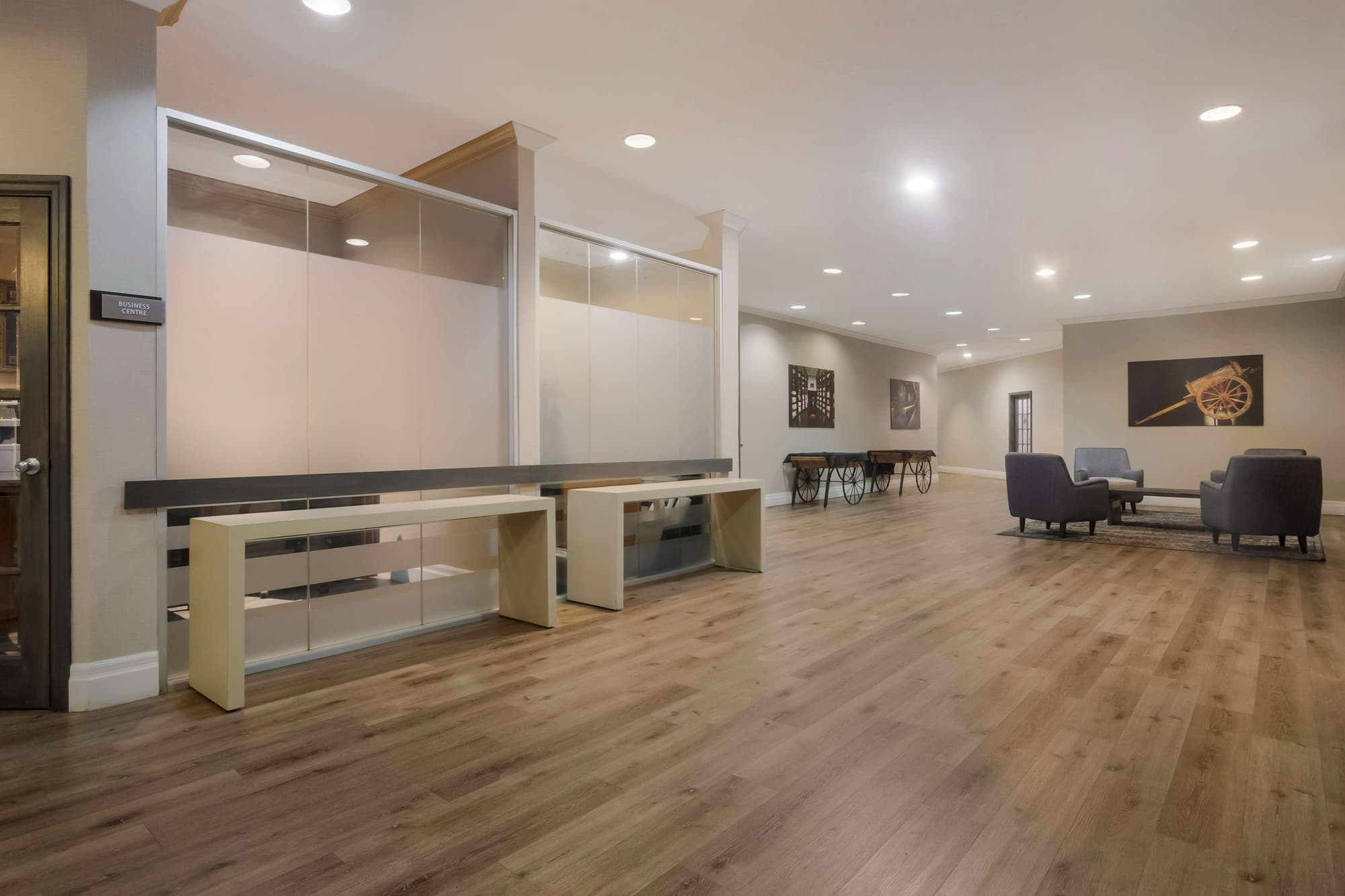 Best Western St Catharines Hotel & Conference Cent, Lobby