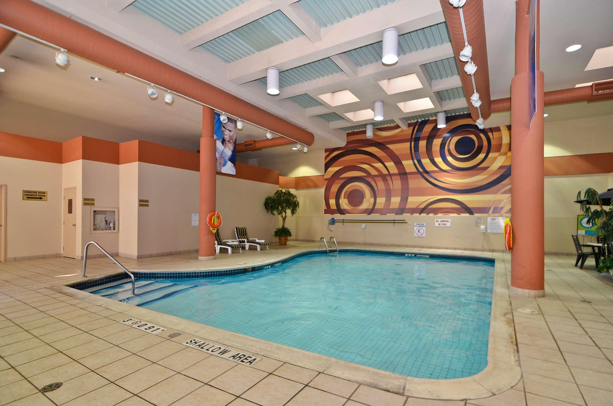 Best Western St Catharines Hotel & Conference Cent, Pool
